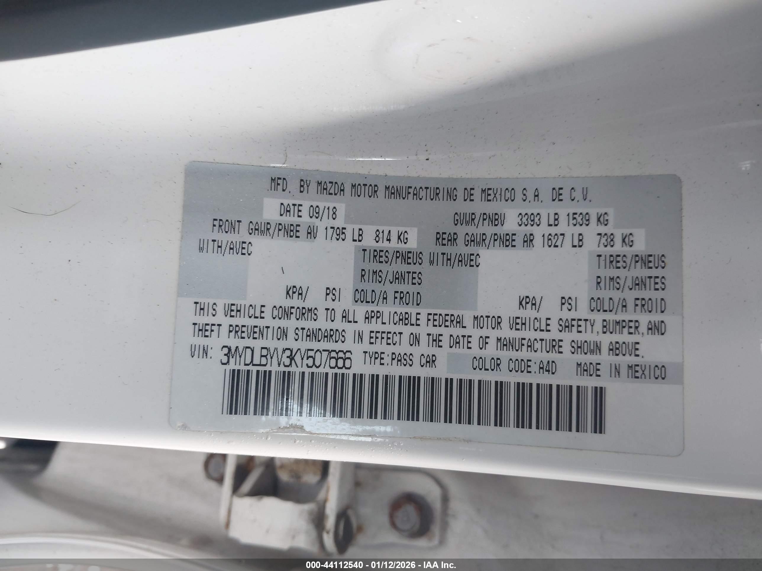 TOYOTA YARIS image 9