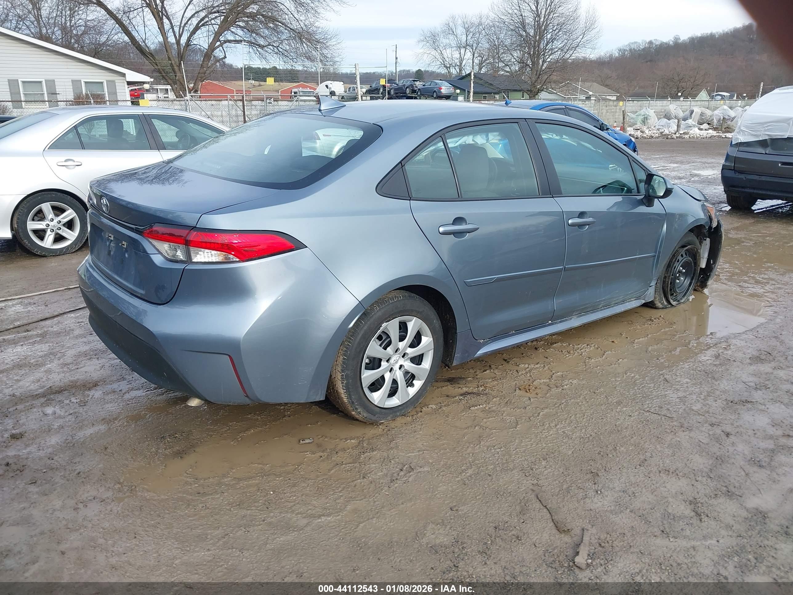 TOYOTA COROLLA image 4