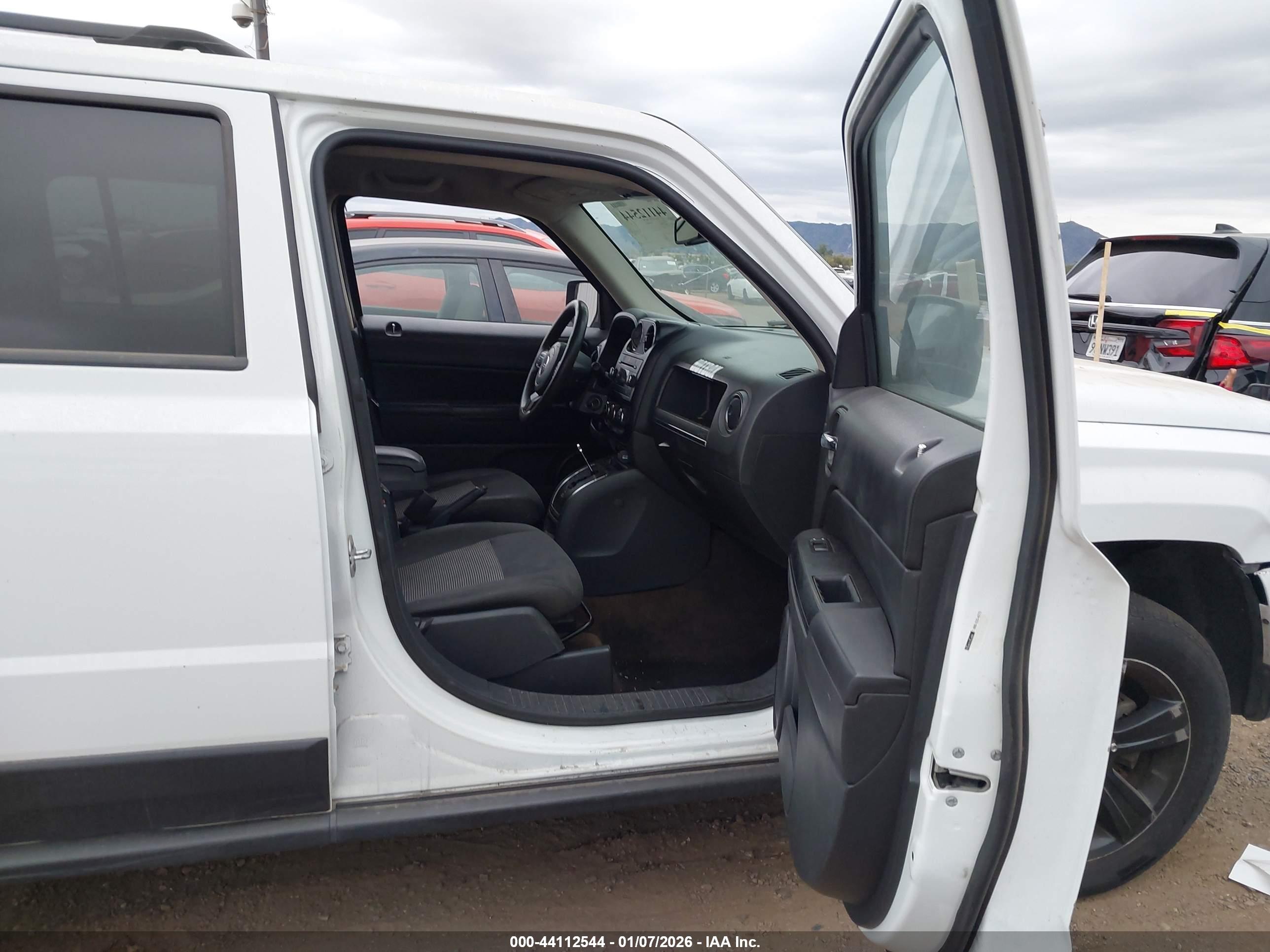JEEP PATRIOT image 5