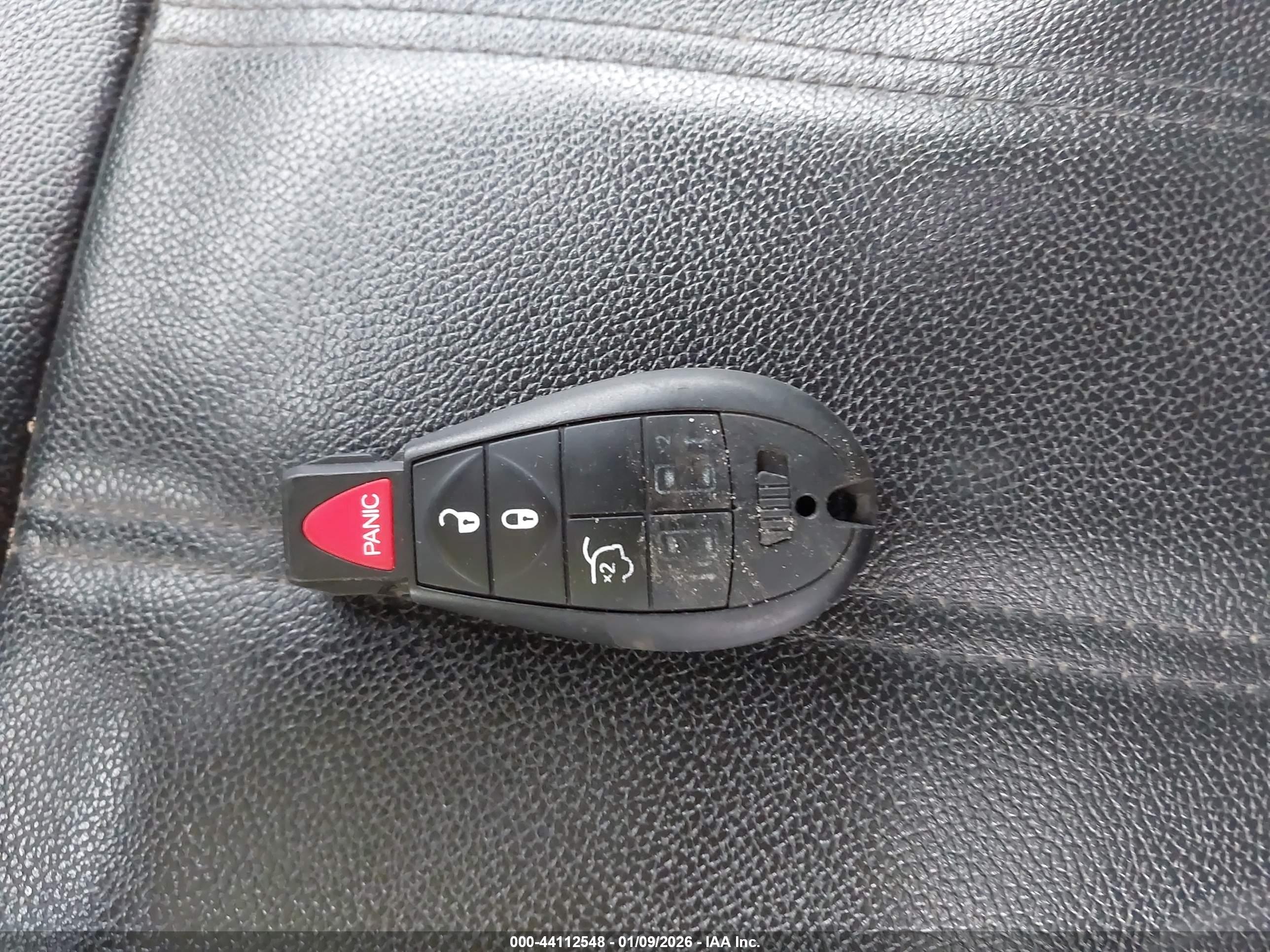 CHRYSLER TOWN image 11