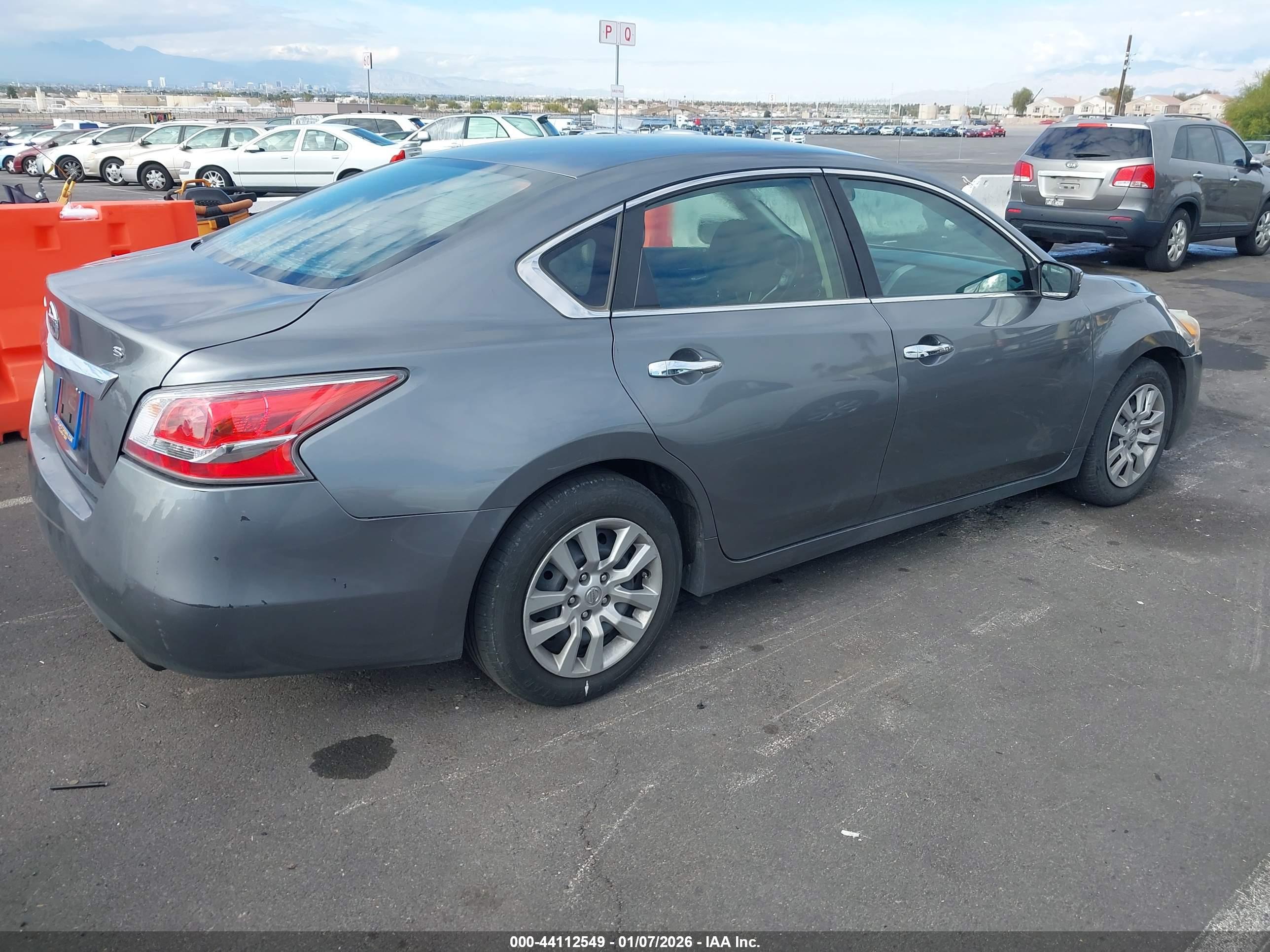 NISSAN ALTIMA image 4