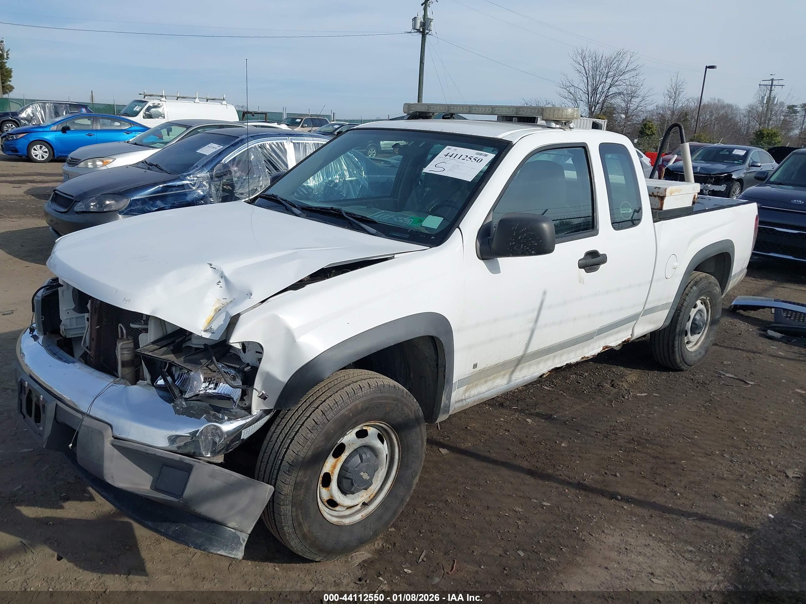 CHEVROLET COLORADO image 2