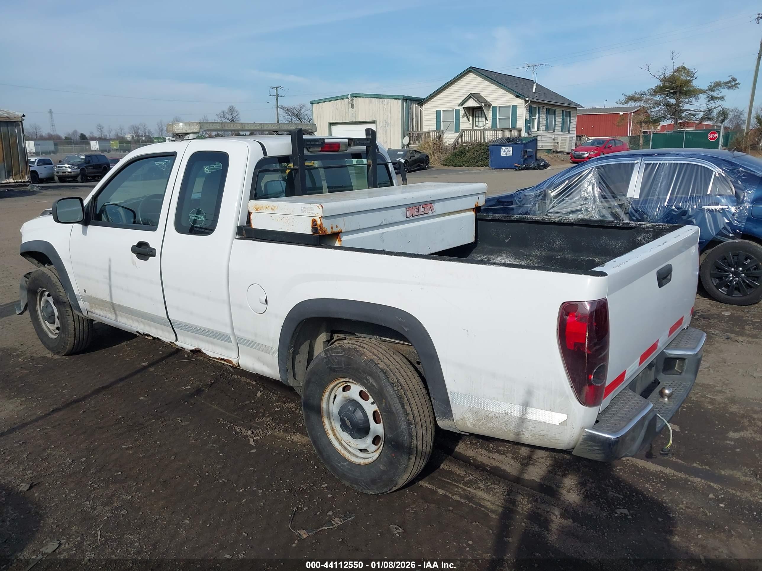 CHEVROLET COLORADO image 3