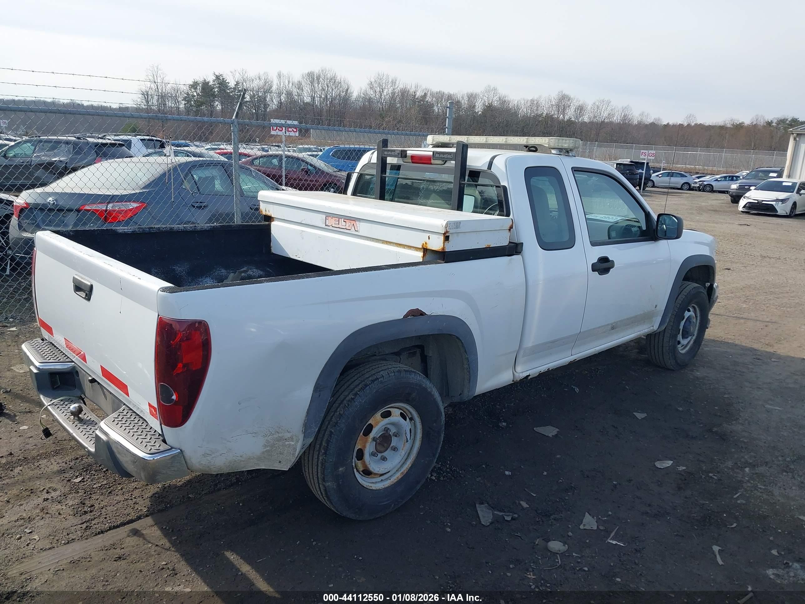 CHEVROLET COLORADO image 4