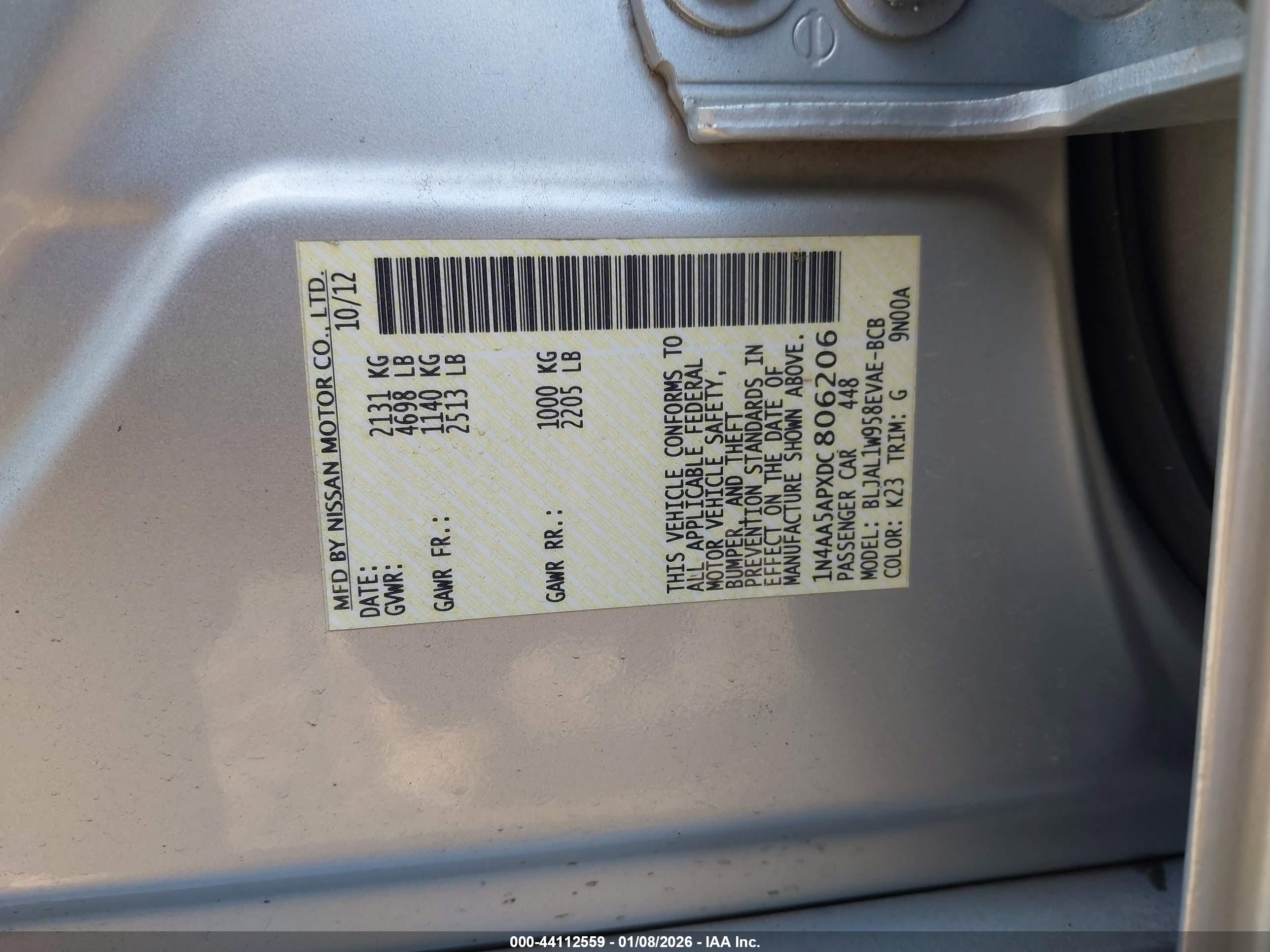 NISSAN MAXIMA image 9