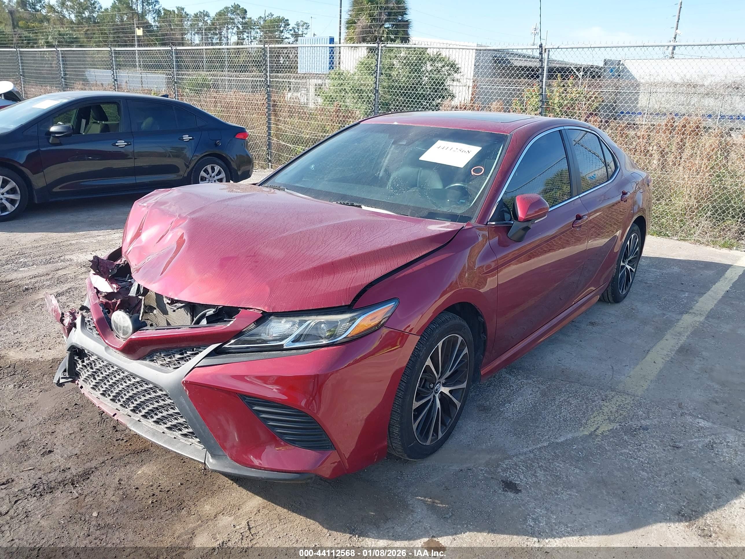 TOYOTA CAMRY image 2