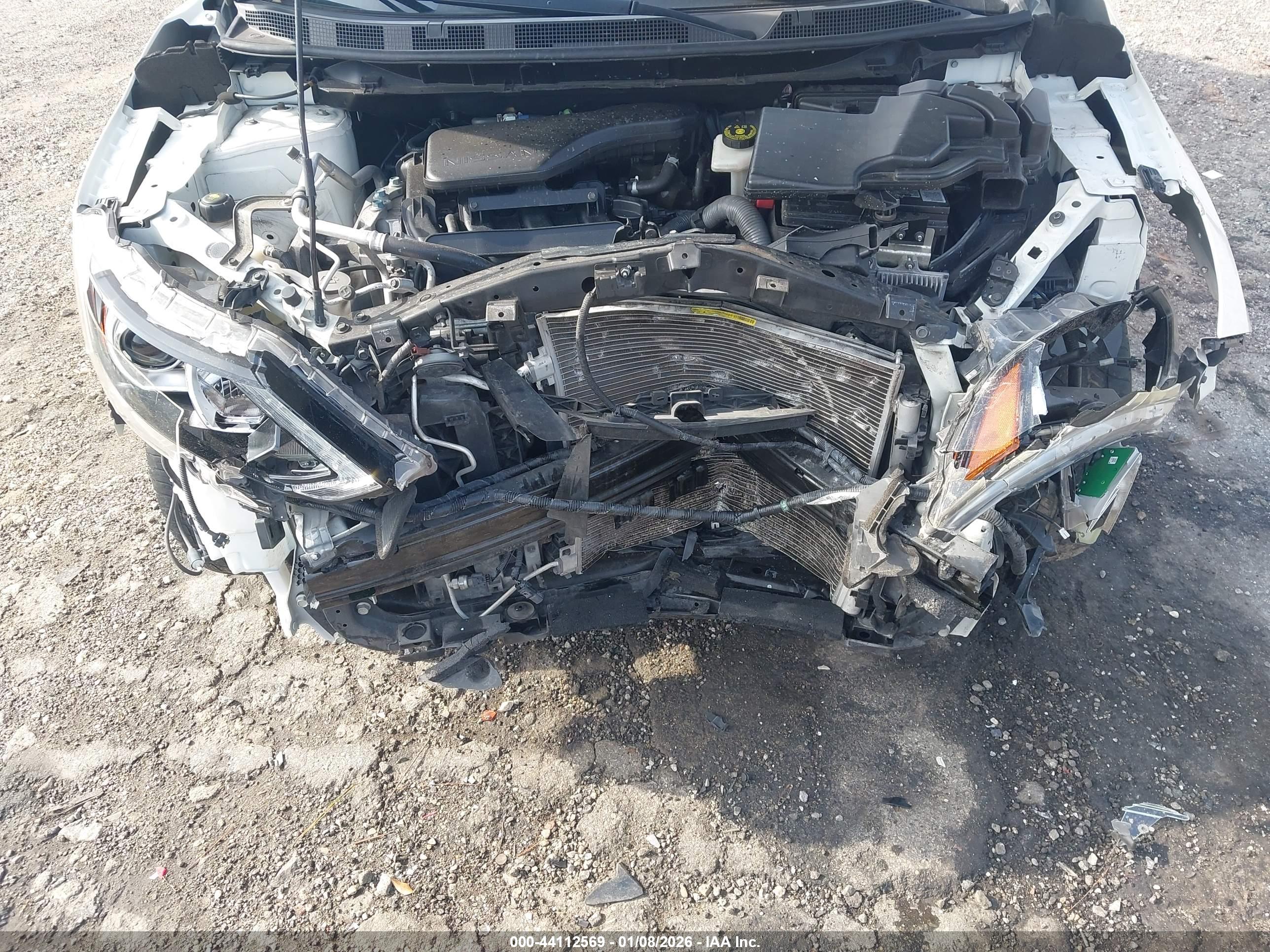 NISSAN ROGUE image 10