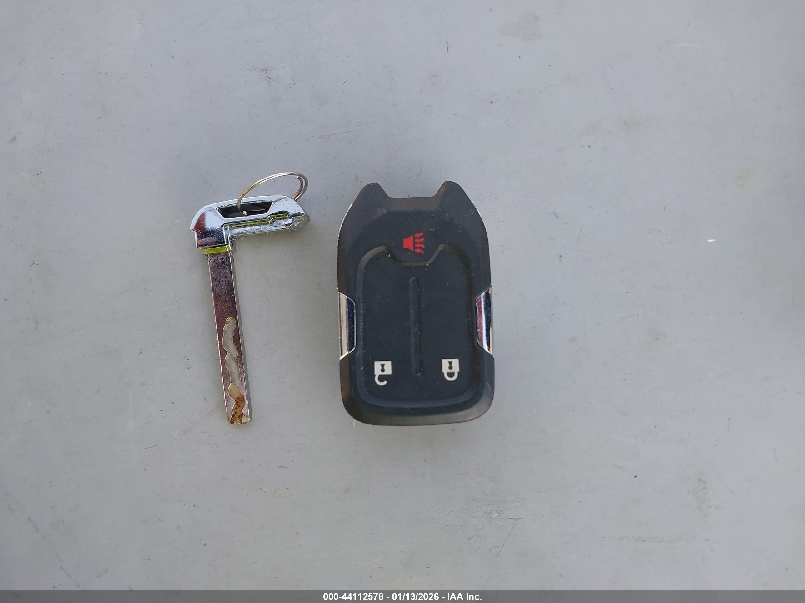 GMC TERRAIN image 11