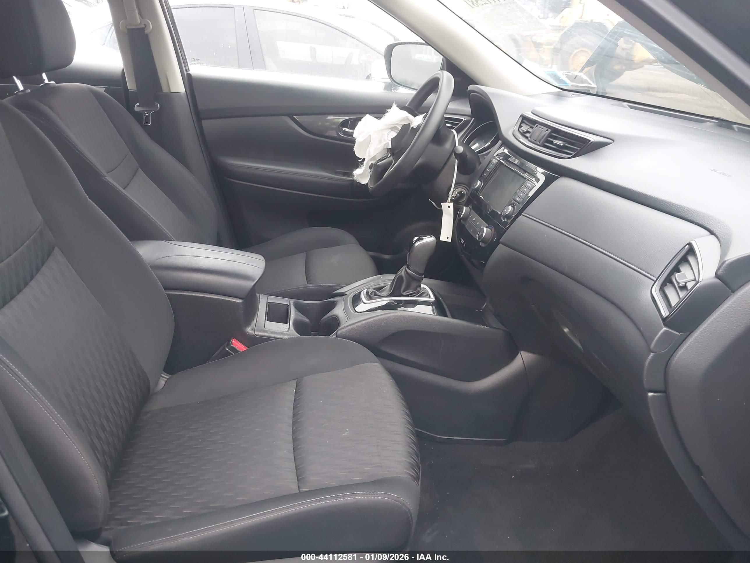NISSAN ROGUE image 5