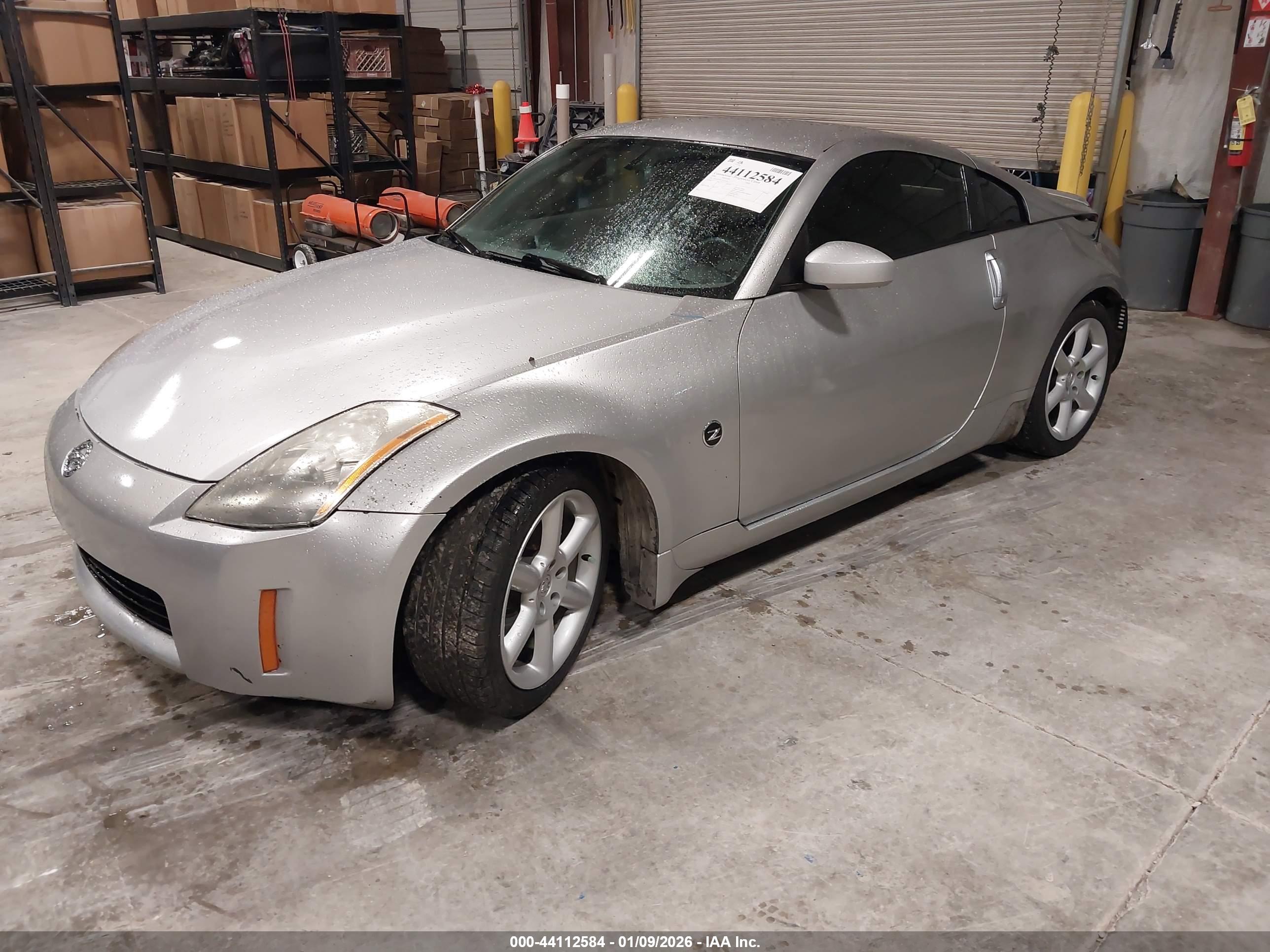 NISSAN 350Z image 2