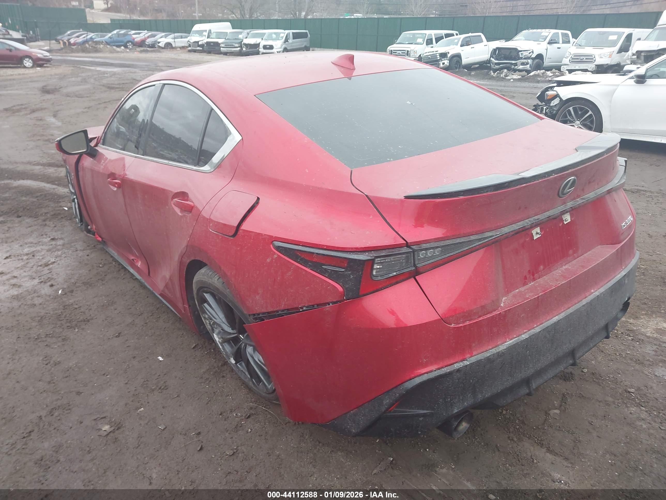 LEXUS IS image 3