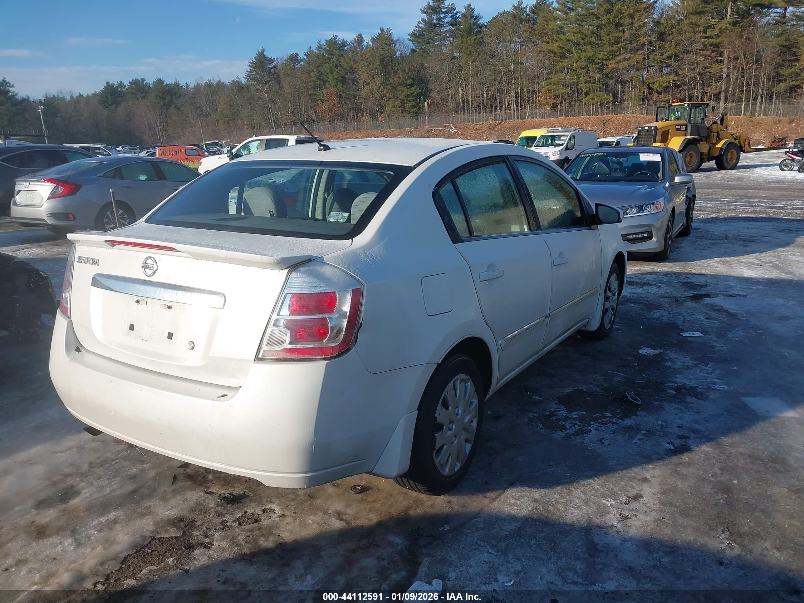 NISSAN SENTRA image 4