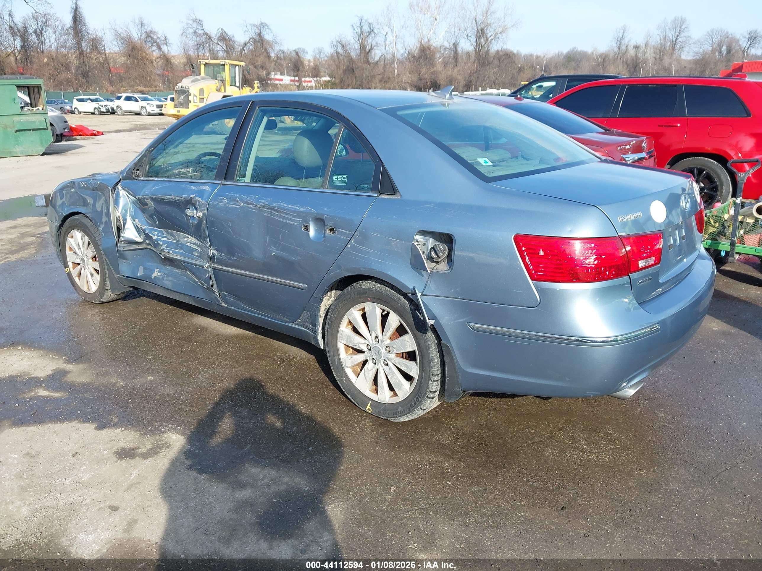 HYUNDAI SONATA image 3