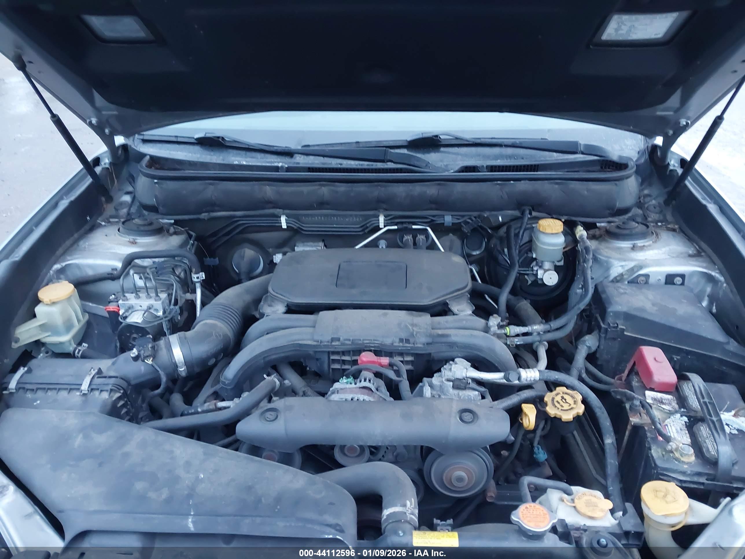 SUBARU OUTBACK image 10