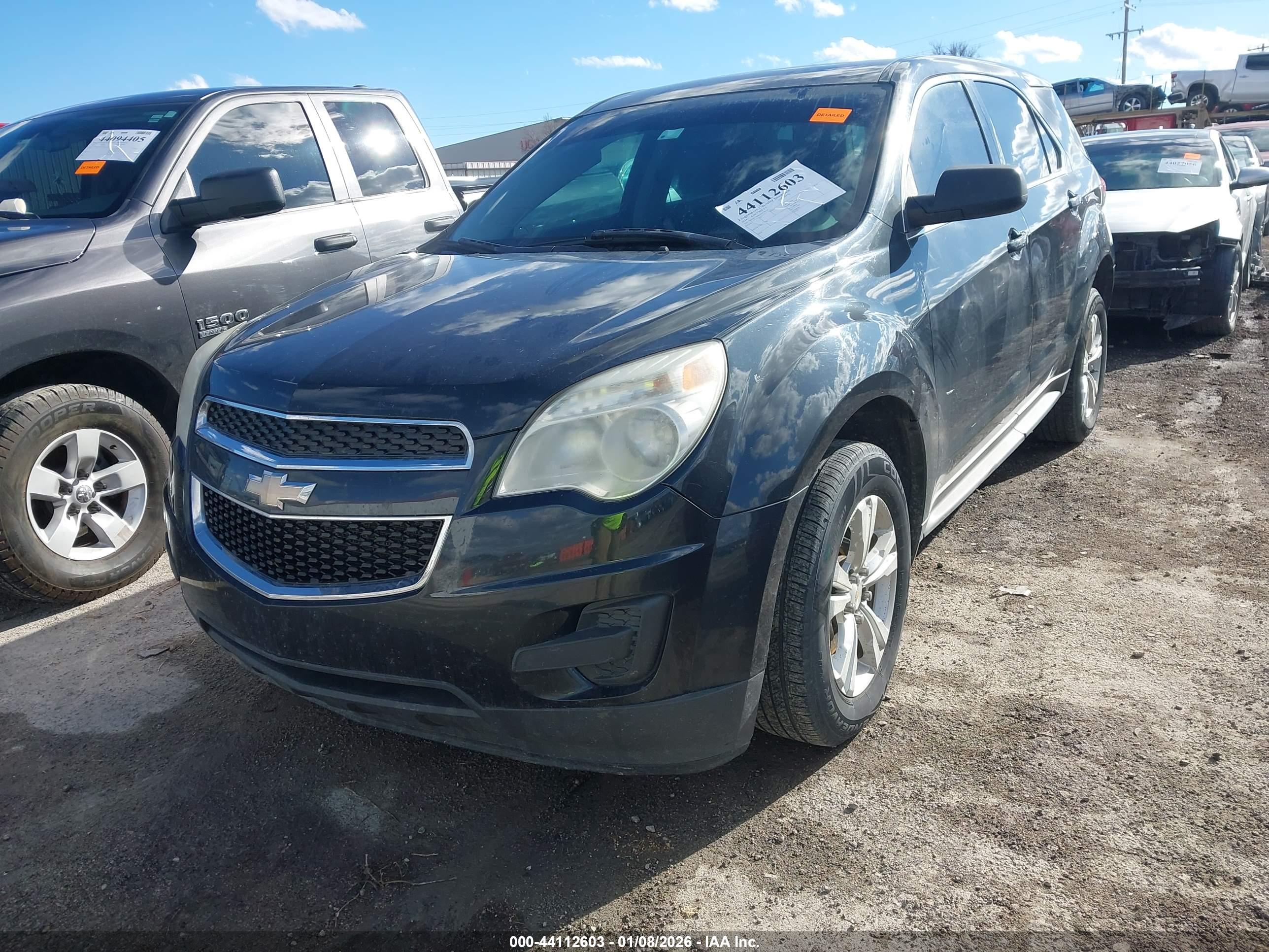 CHEVROLET EQUINOX image 2