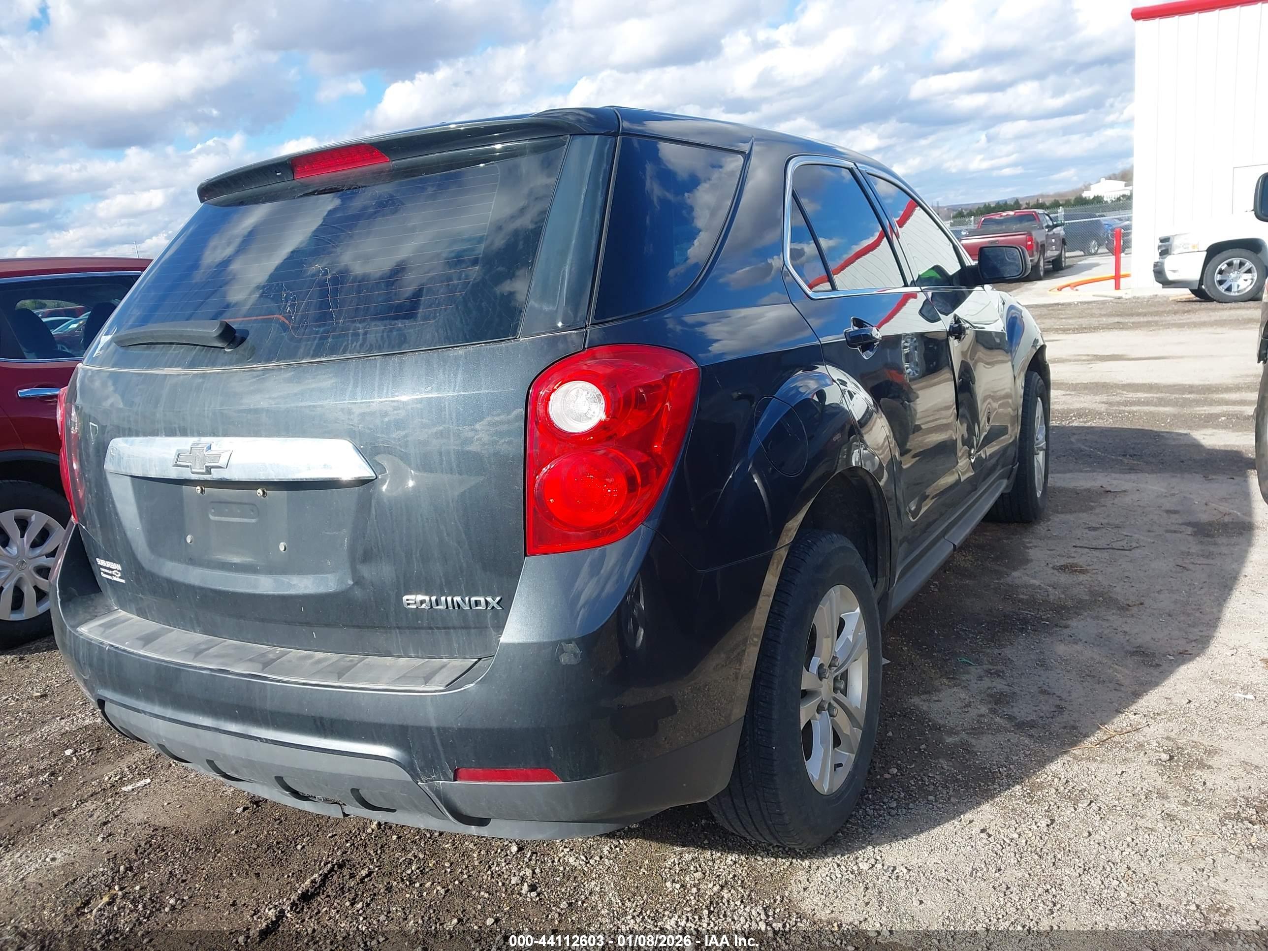 CHEVROLET EQUINOX image 4