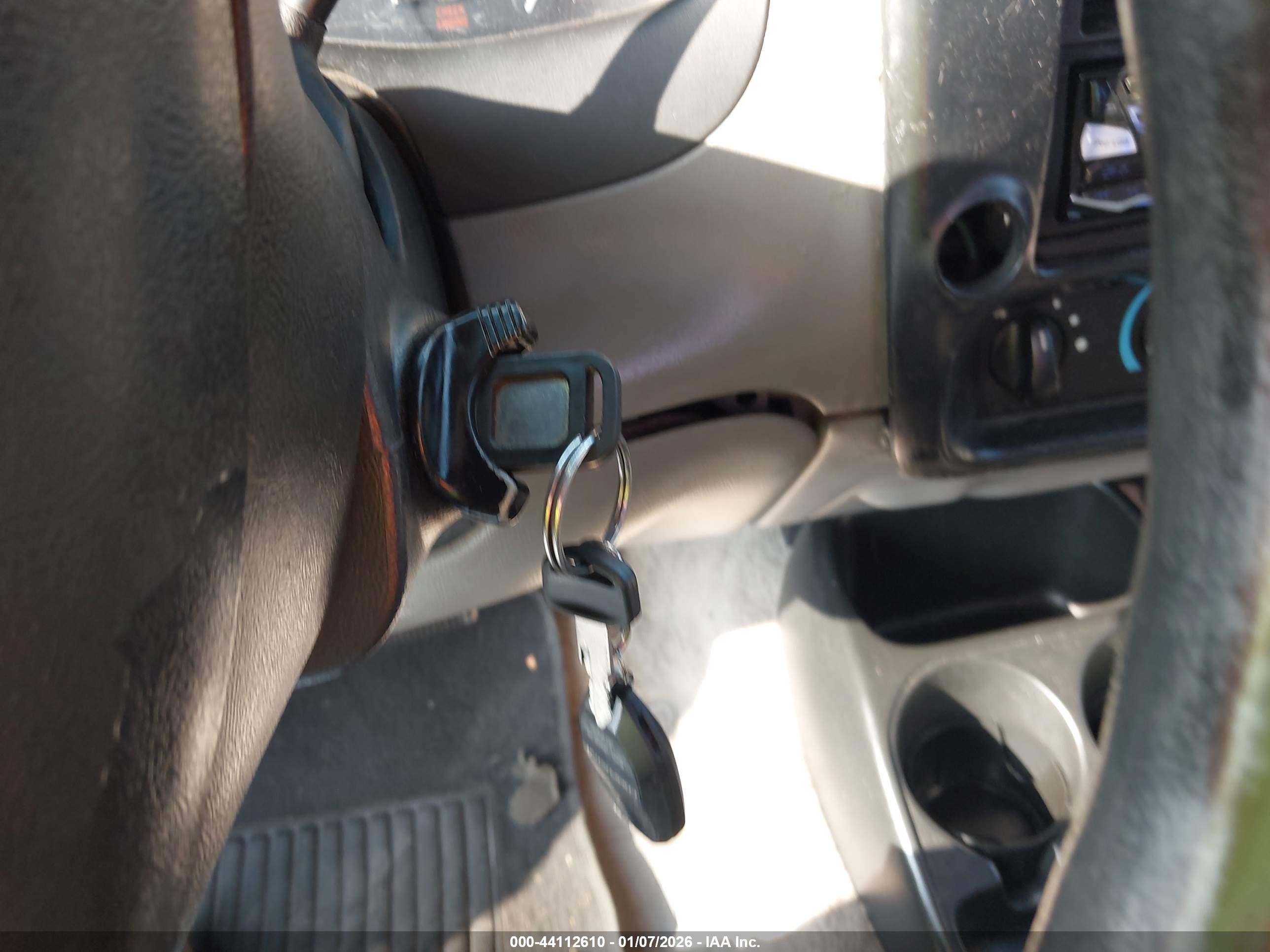 MAZDA B2300 image 11