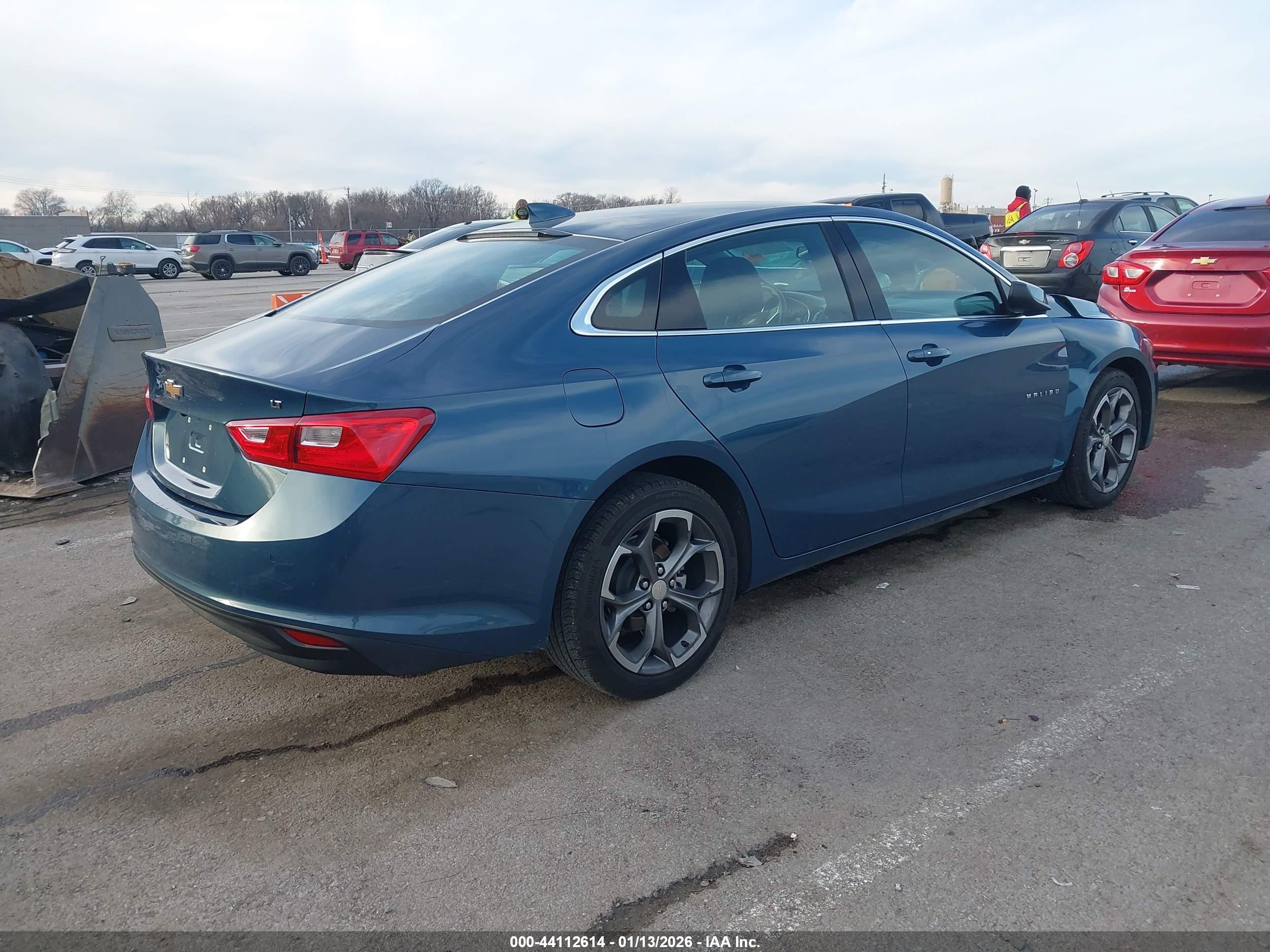 CHEVROLET MALIBU image 4
