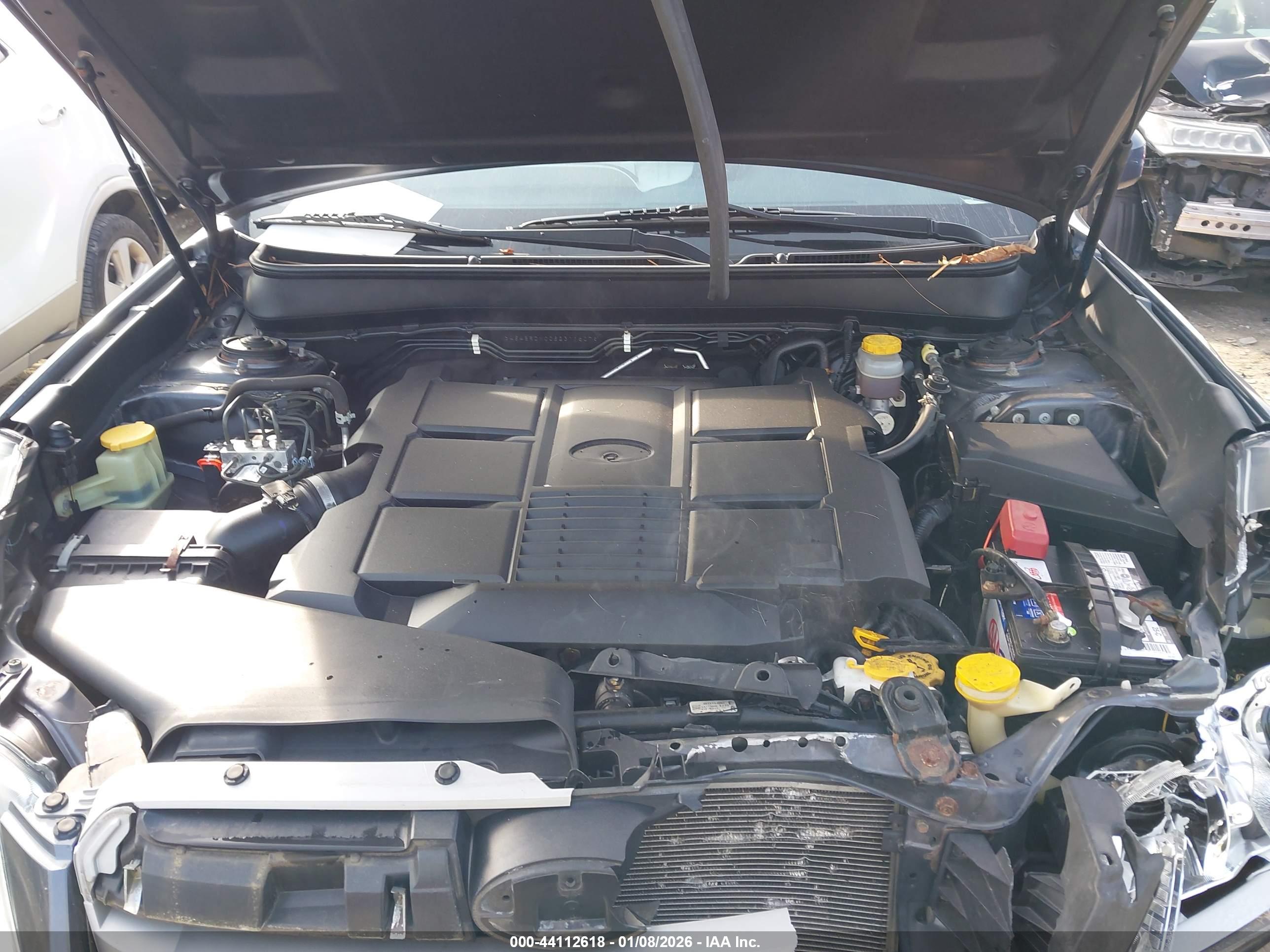 SUBARU OUTBACK image 10