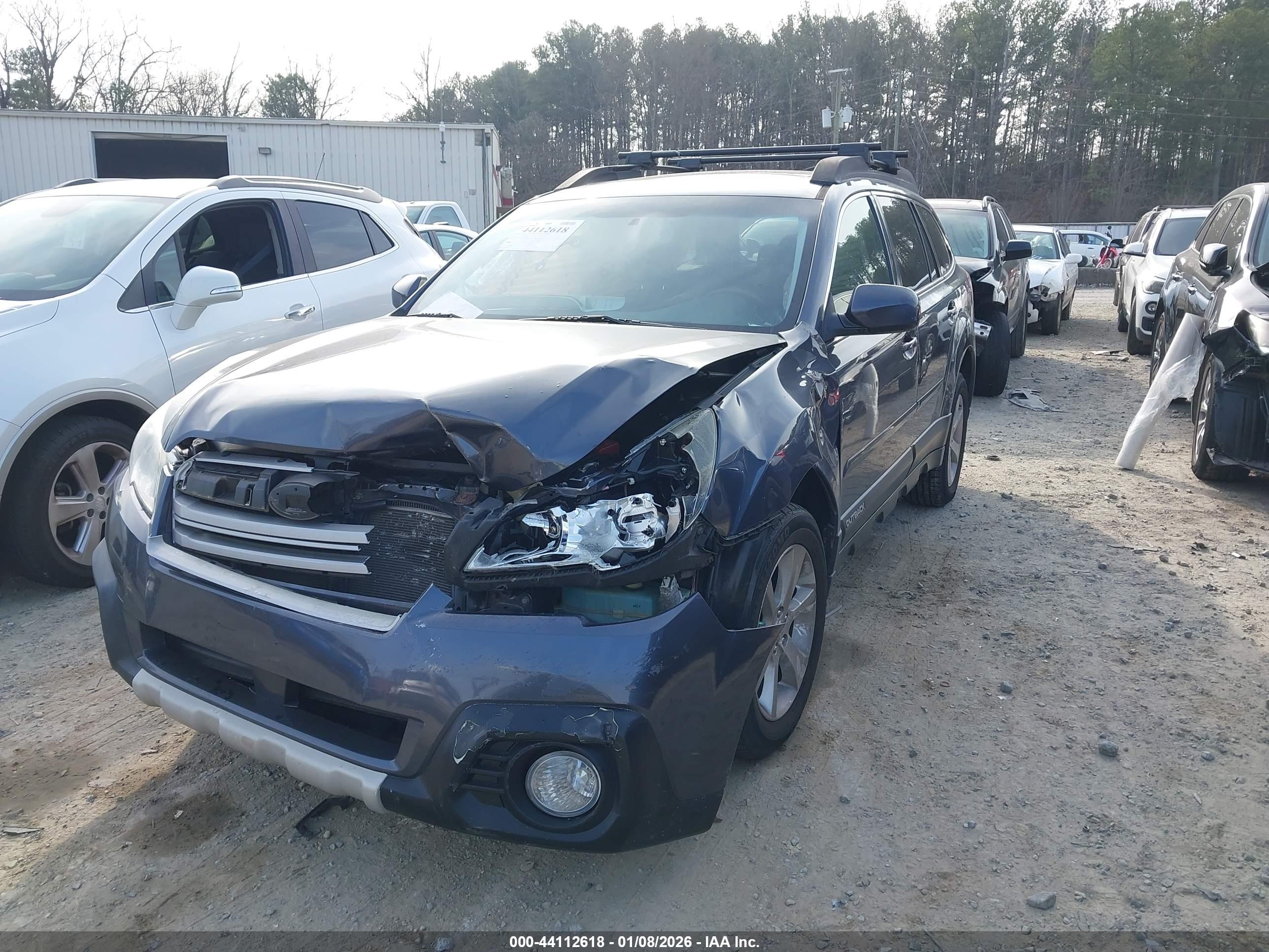 SUBARU OUTBACK image 2