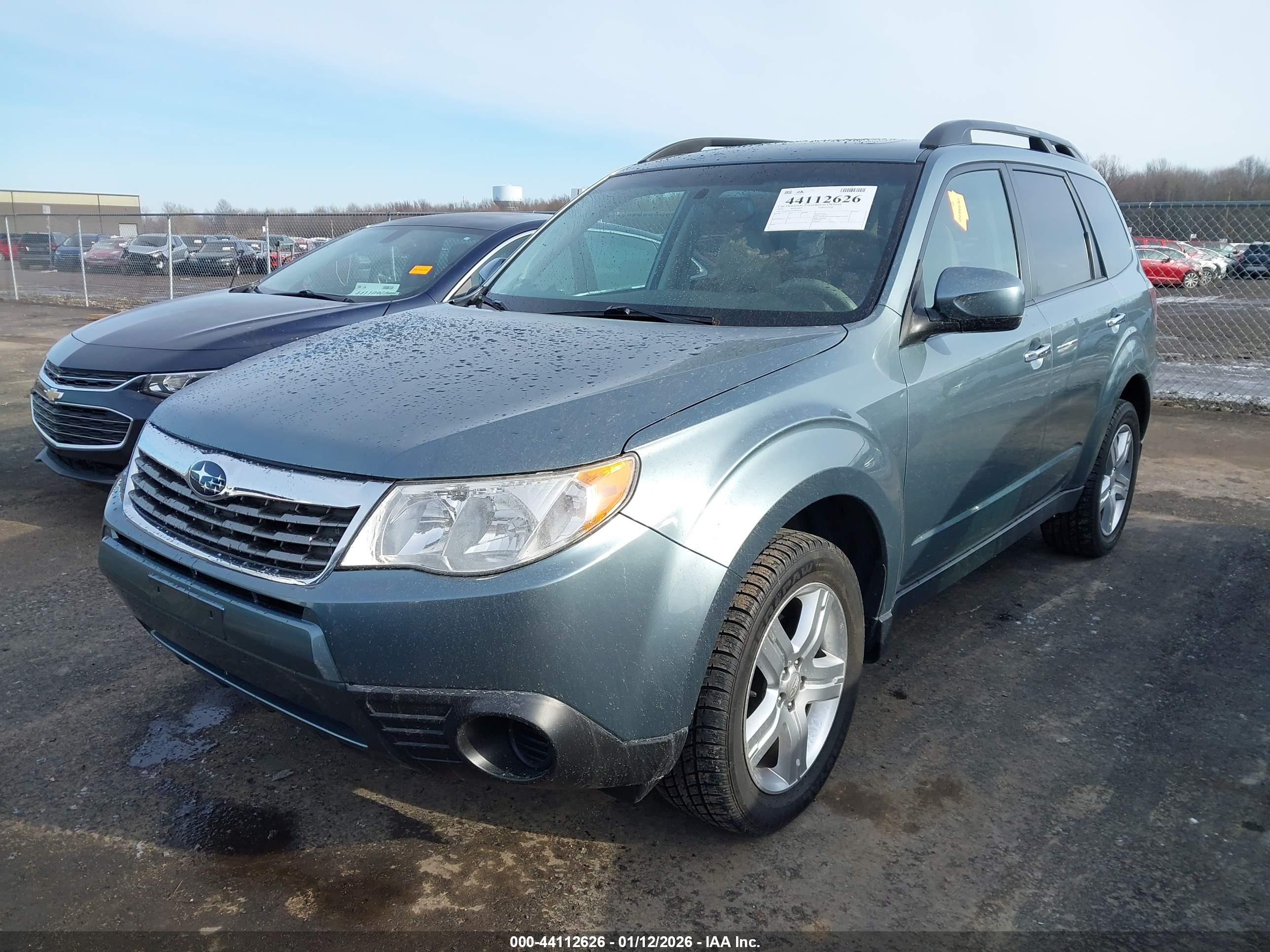 SUBARU FORESTER image 2