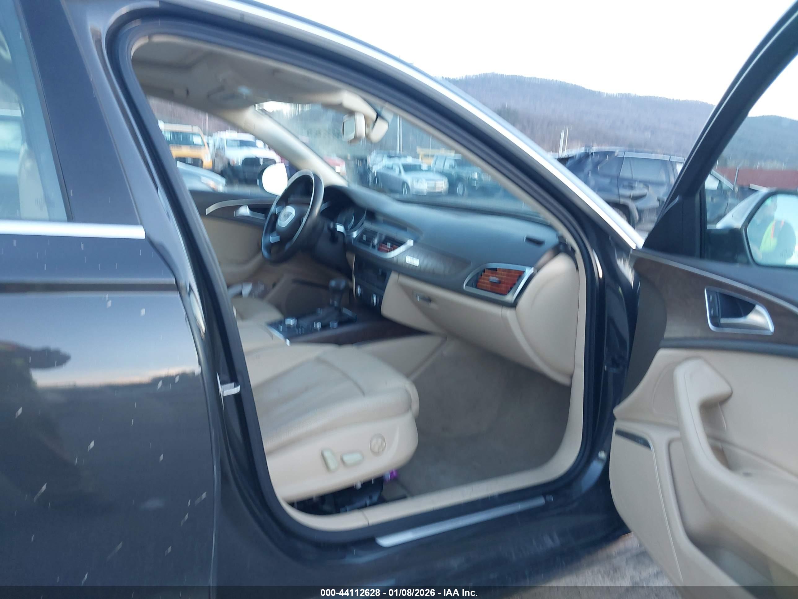 AUDI A6 image 5