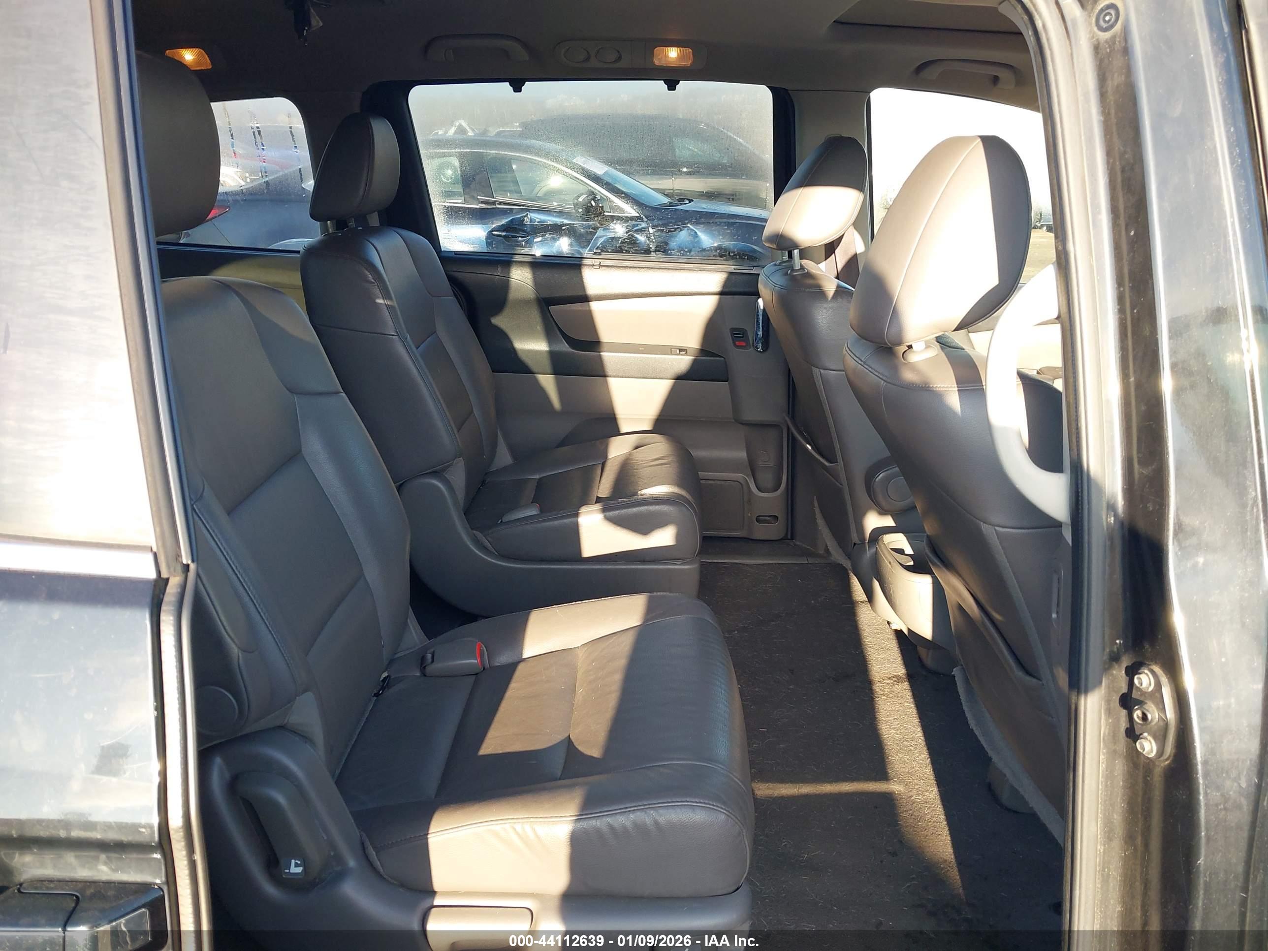 HONDA ODYSSEY image 8