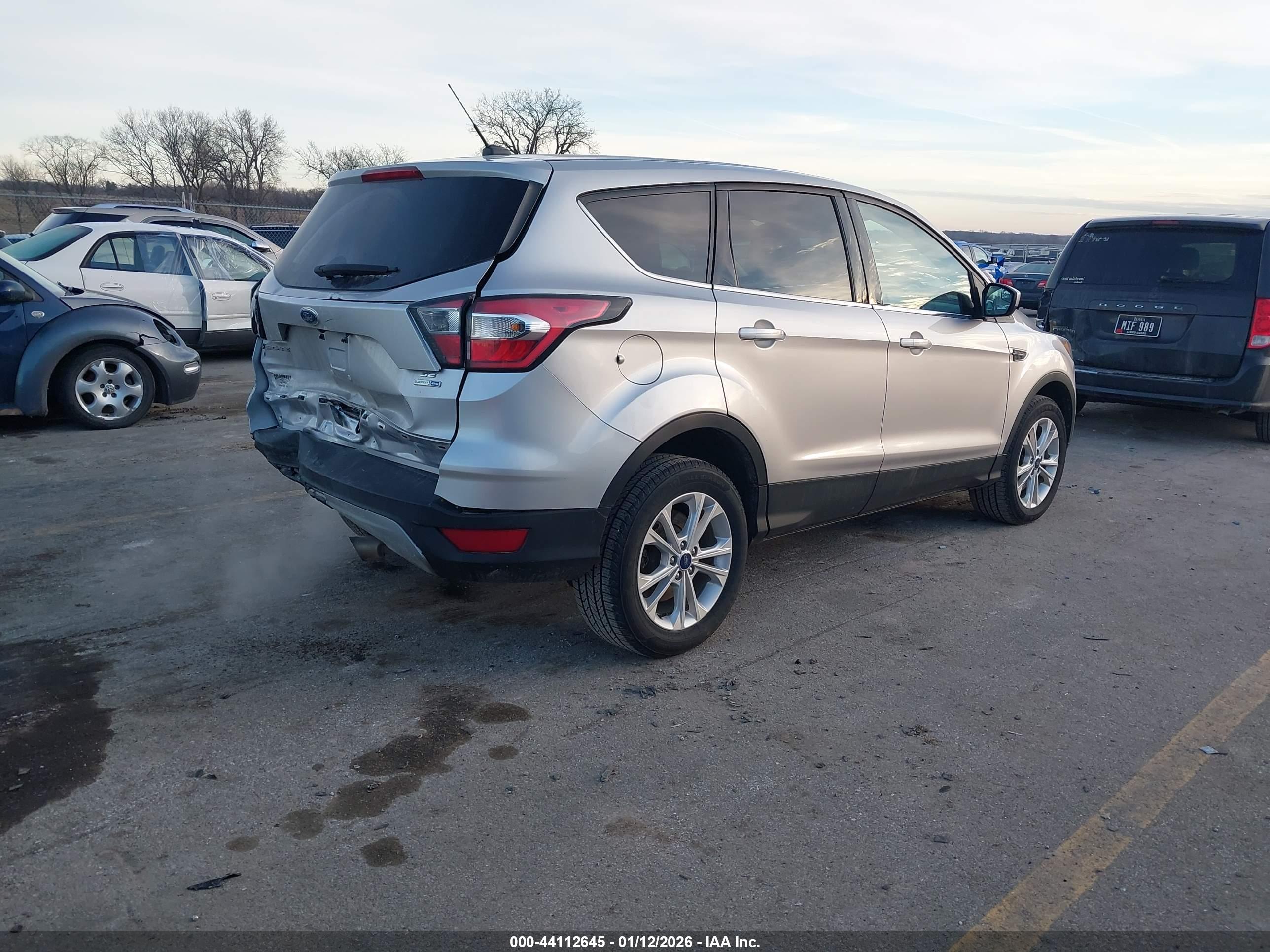 FORD ESCAPE image 4