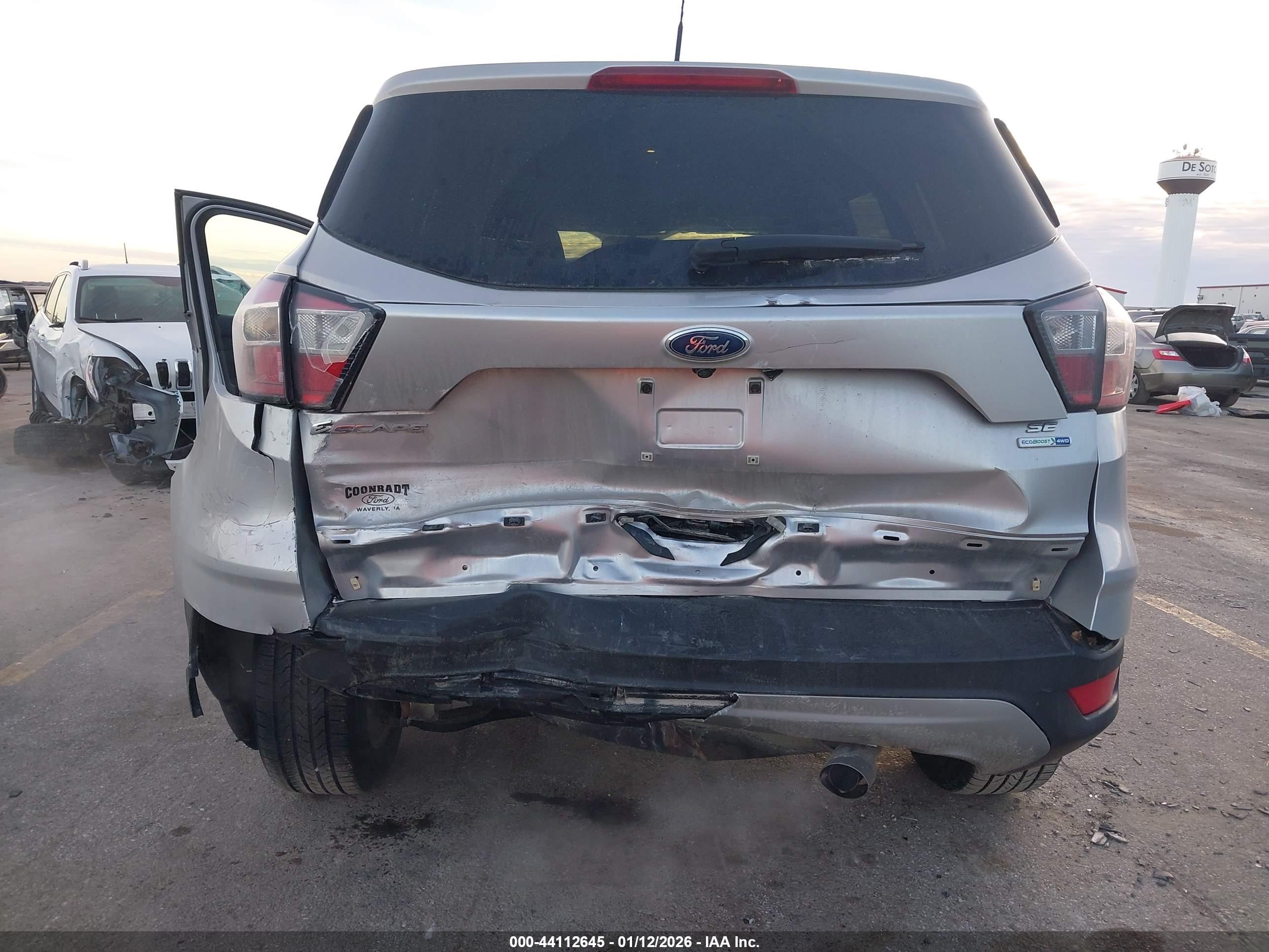 FORD ESCAPE image 6