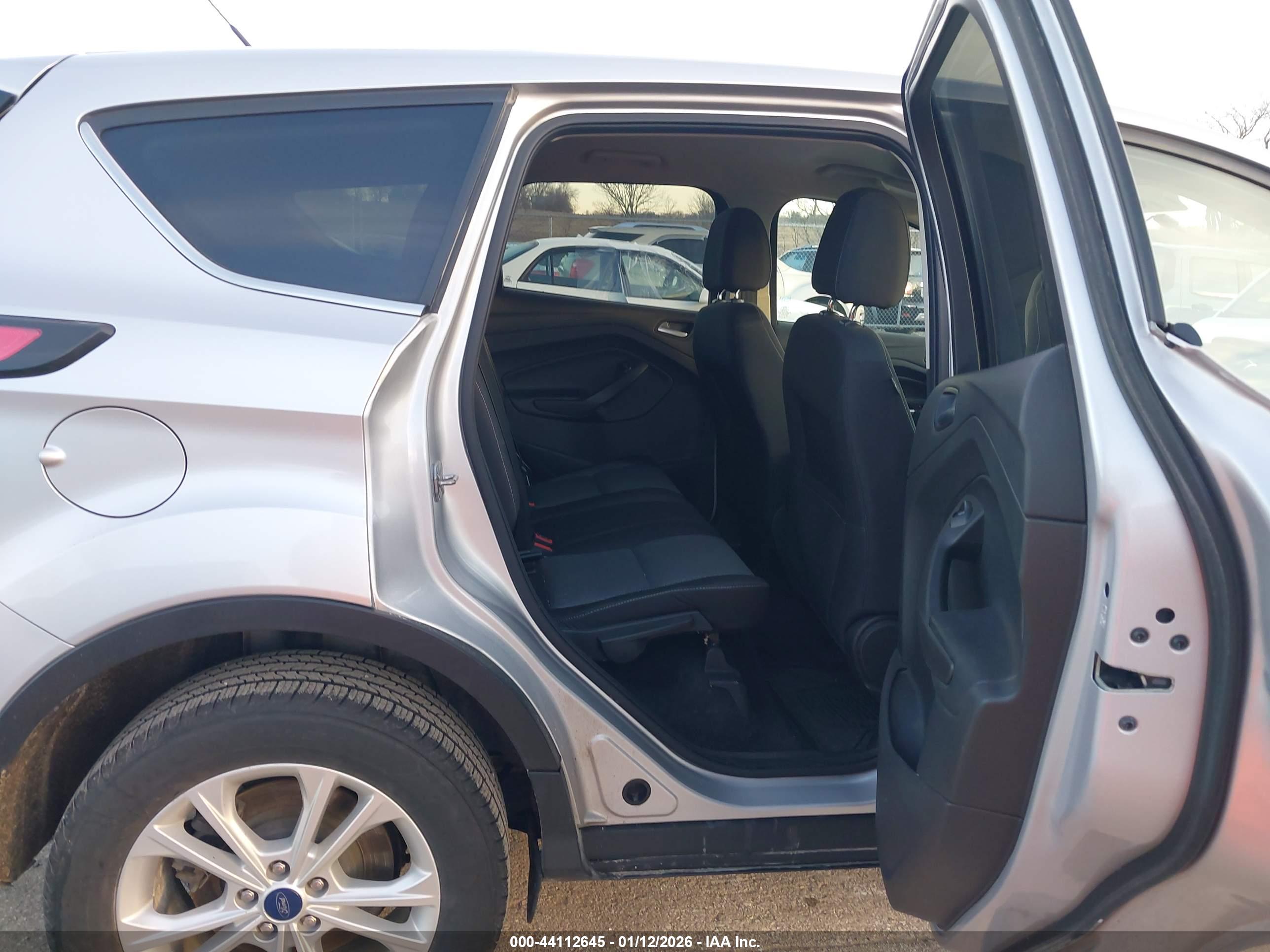 FORD ESCAPE image 8