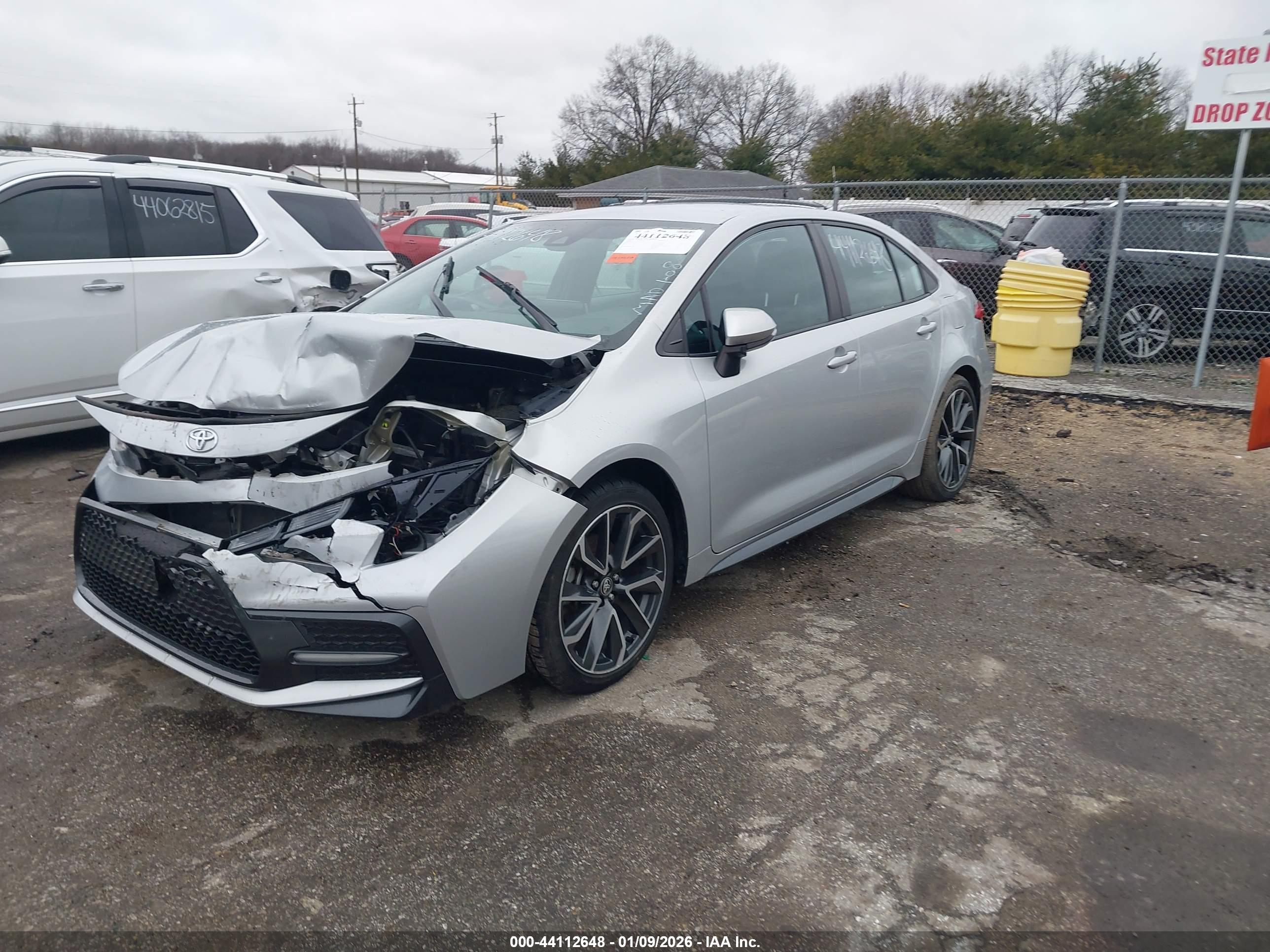 TOYOTA COROLLA image 2