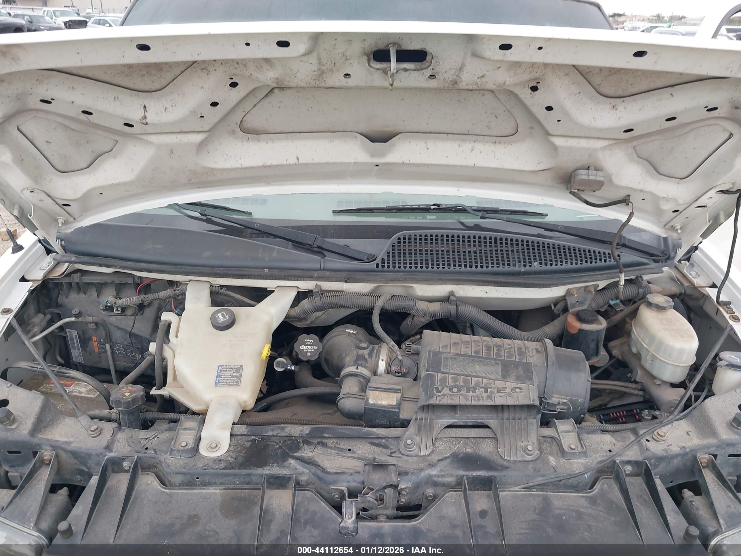 CHEVROLET EXPRESS image 10