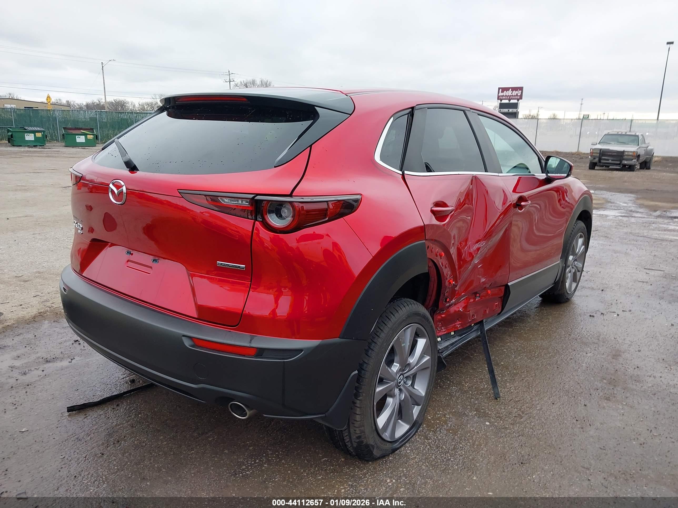 MAZDA CX-30 image 4