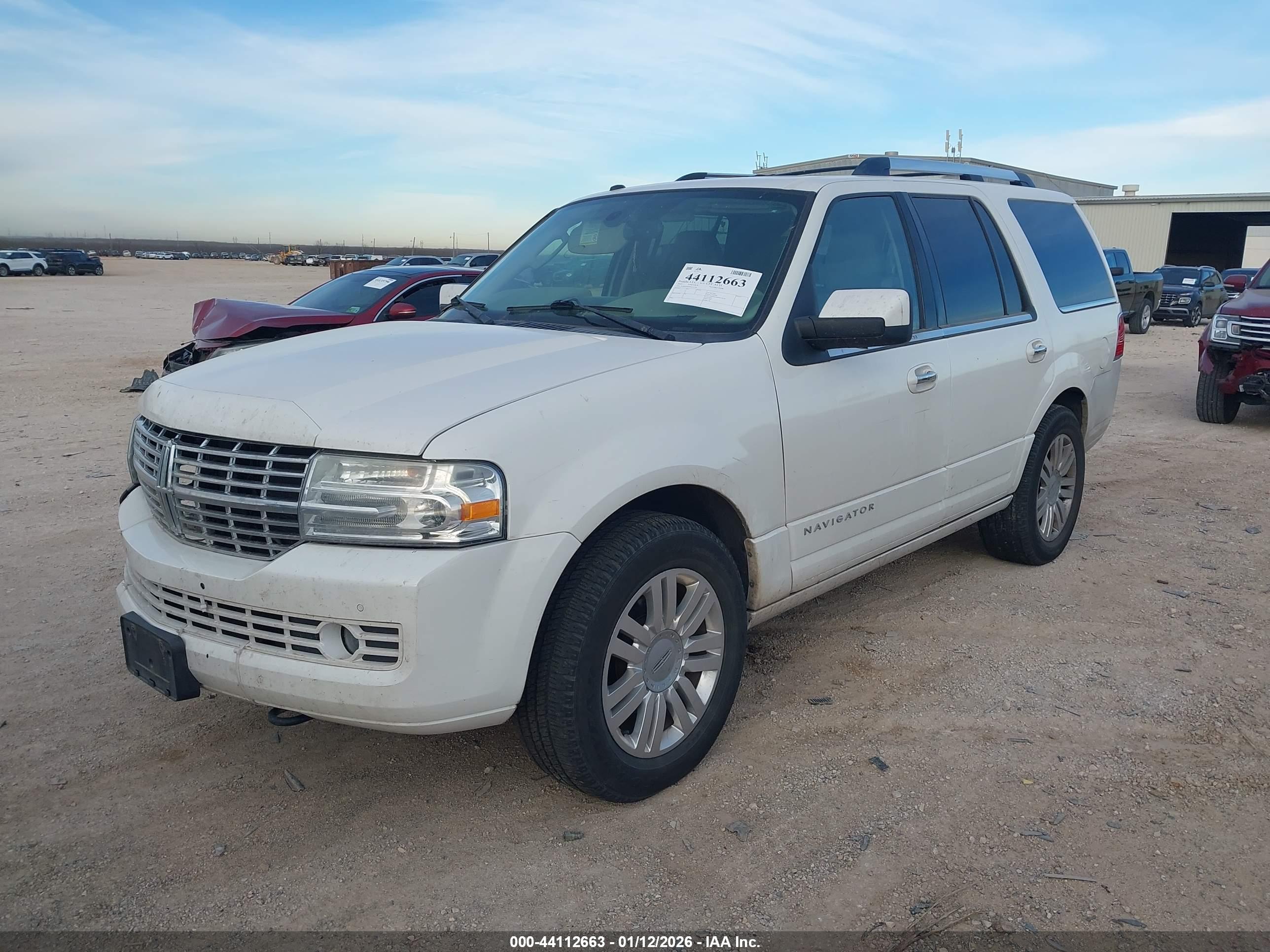 LINCOLN NAVIGATOR image 2