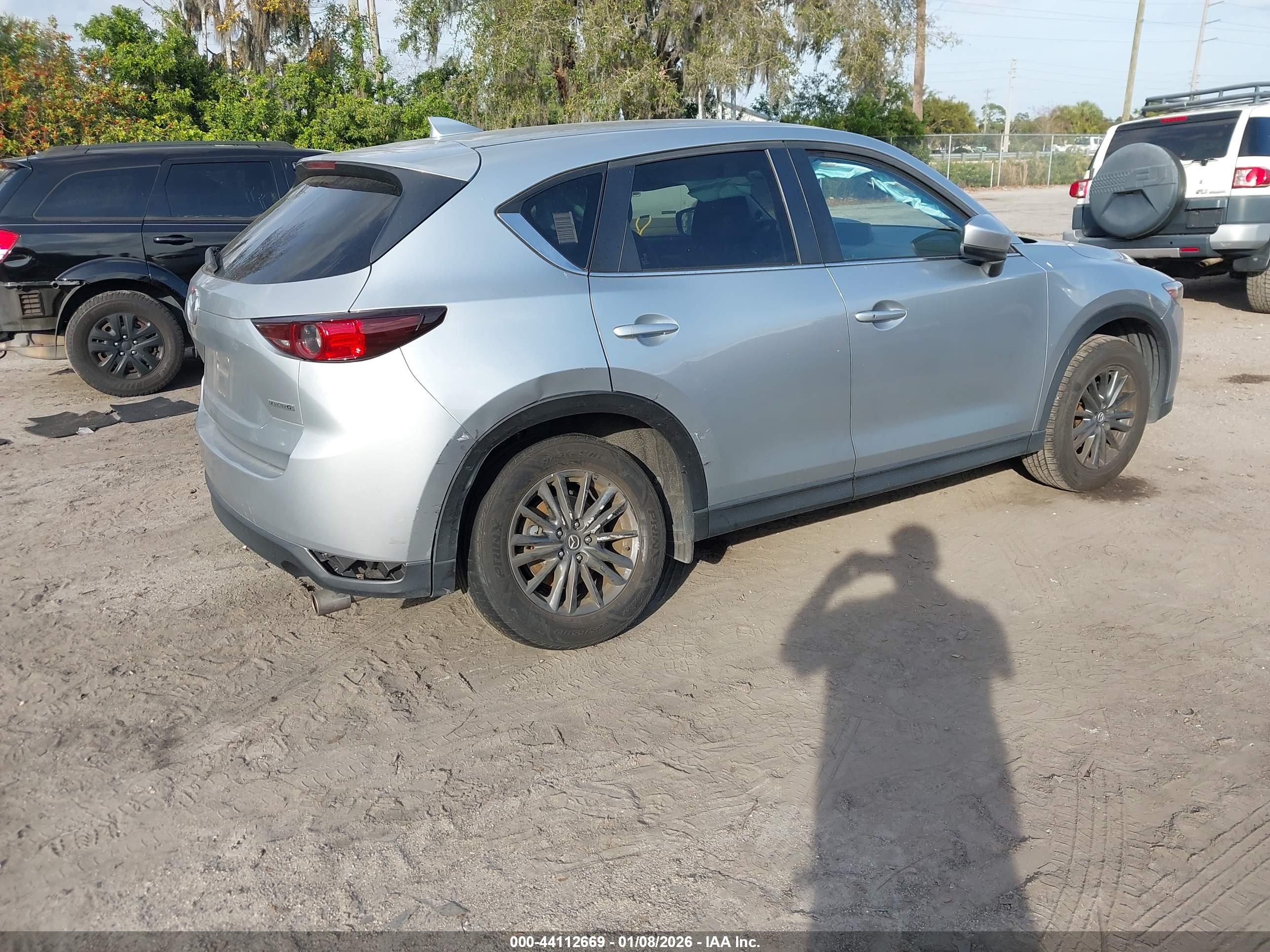 MAZDA CX-5 image 4