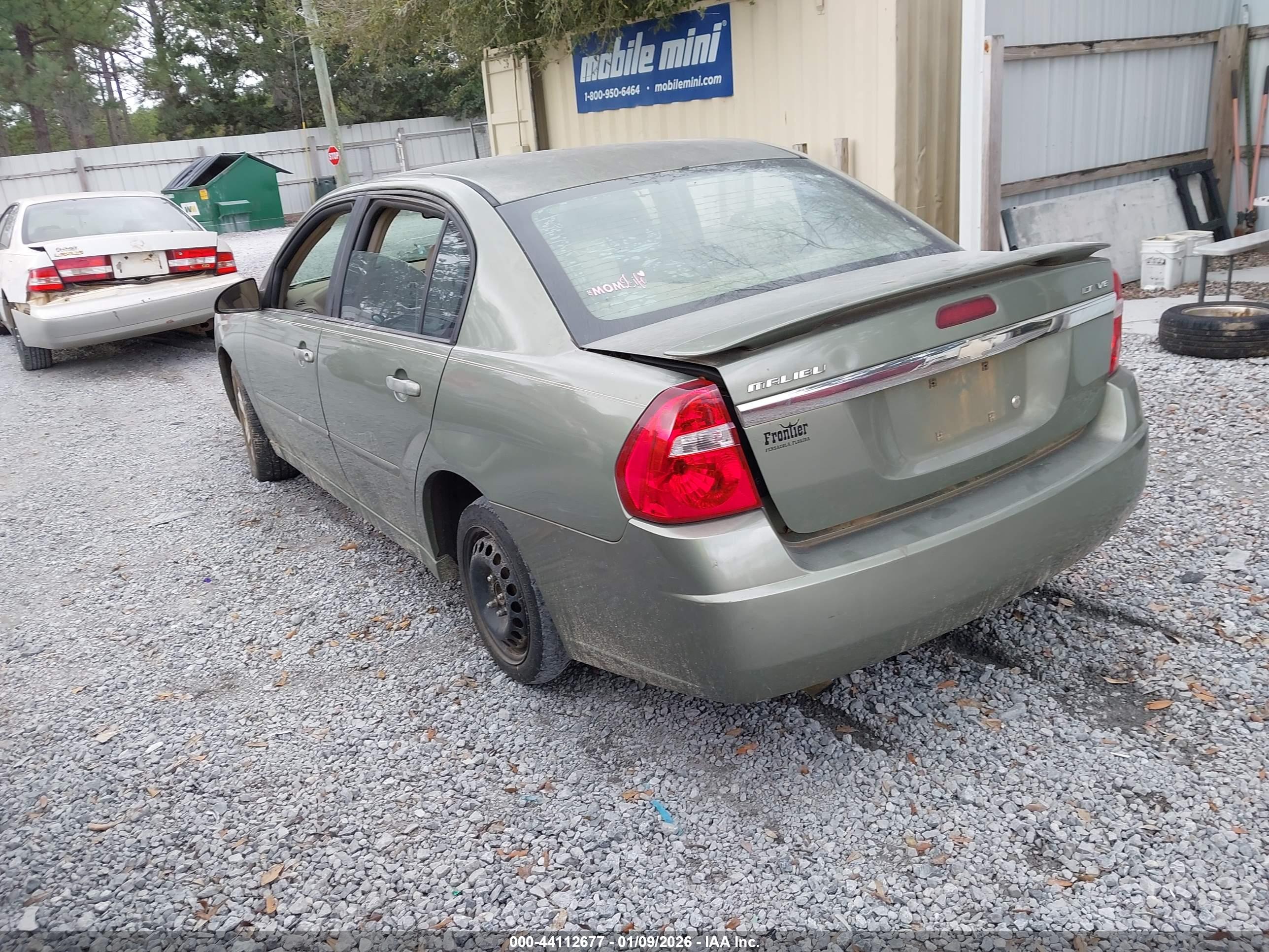 CHEVROLET MALIBU image 3