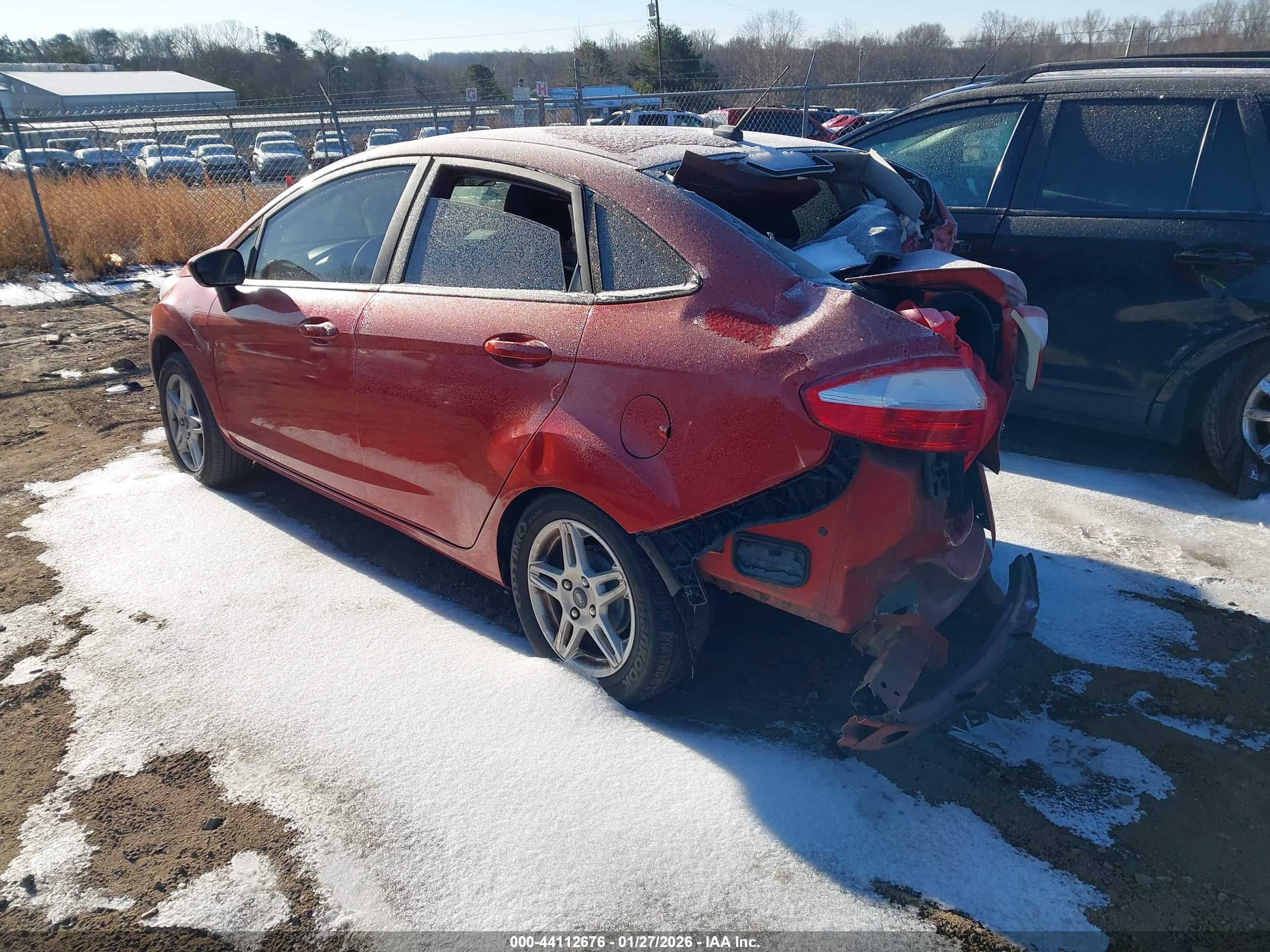 FORD FIESTA image 3