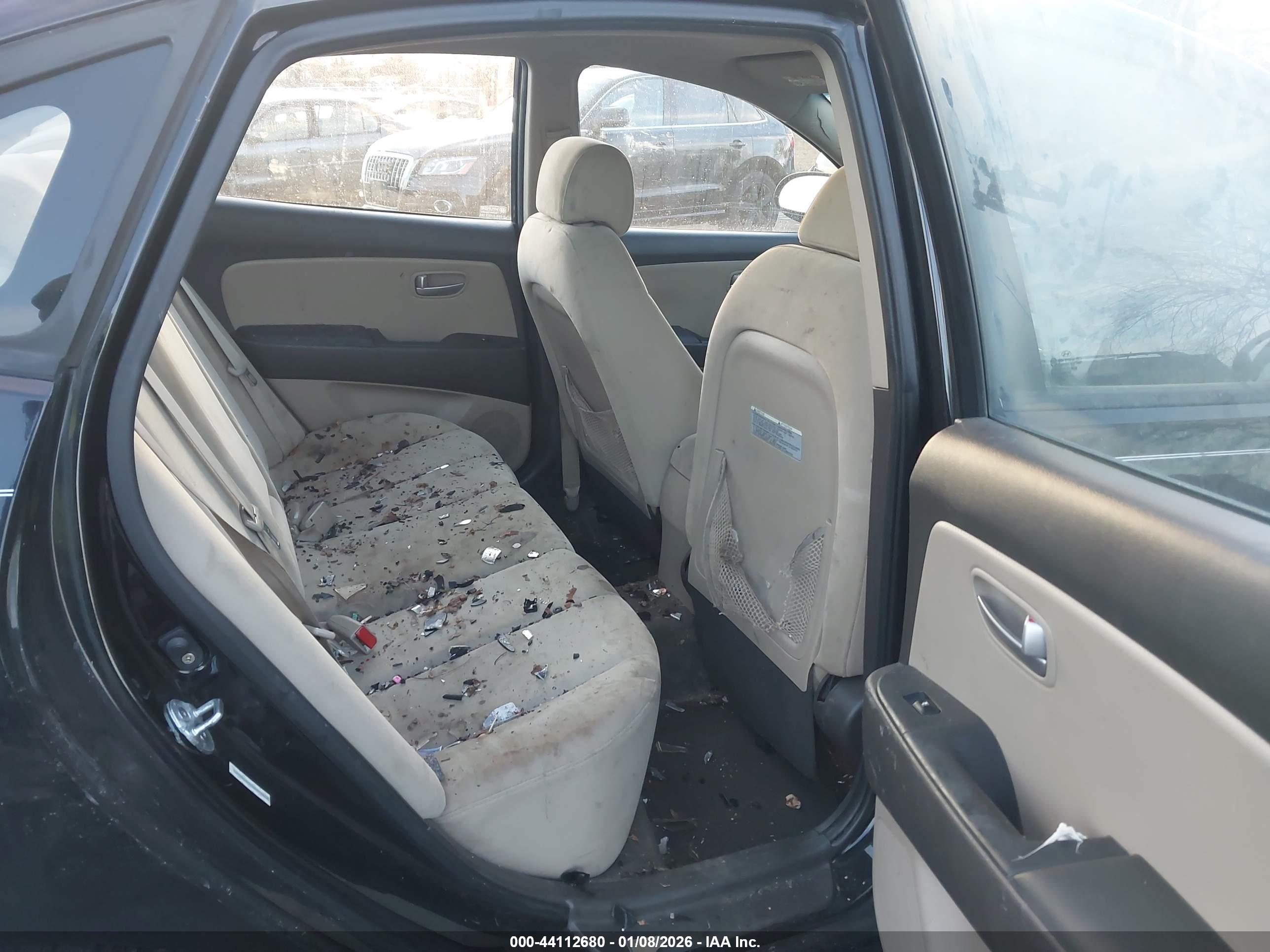 HYUNDAI ELANTRA image 8