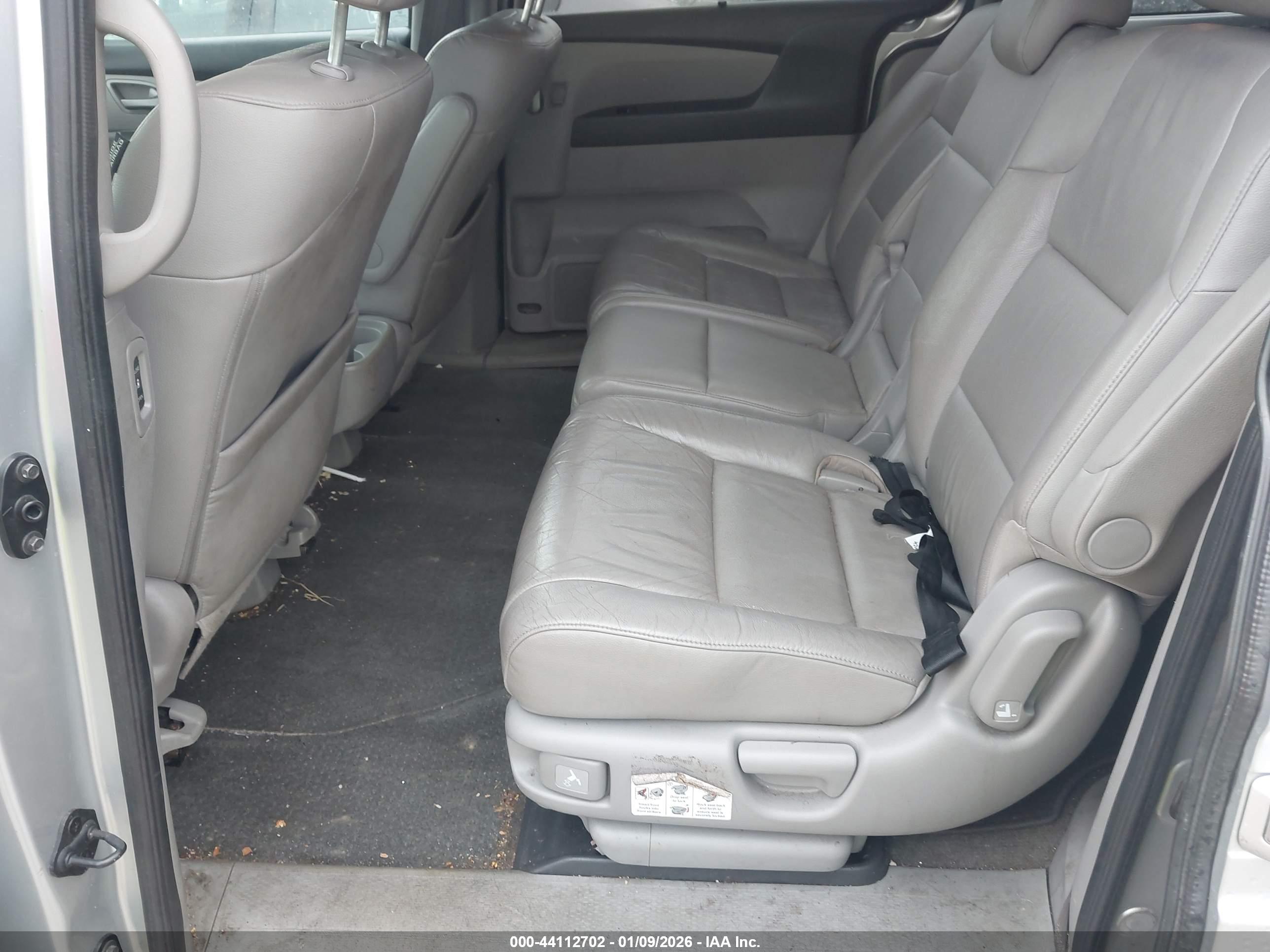 HONDA ODYSSEY image 8