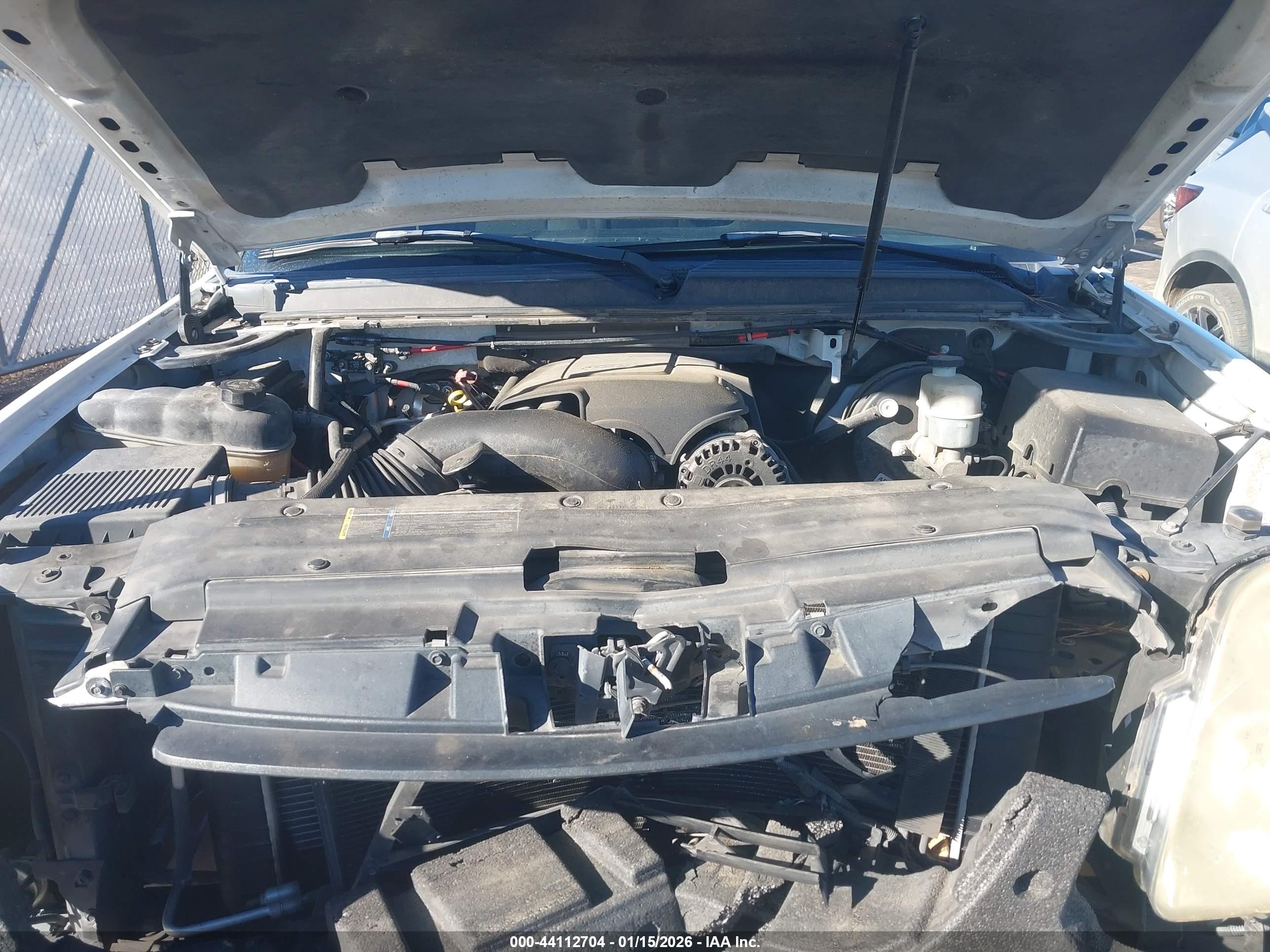 GMC YUKON image 10