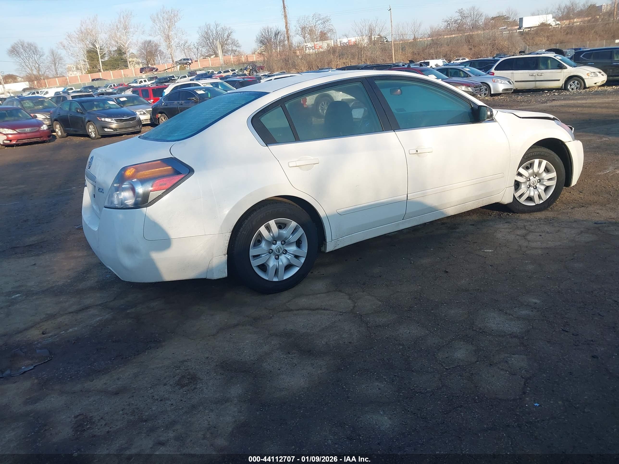 NISSAN ALTIMA image 4