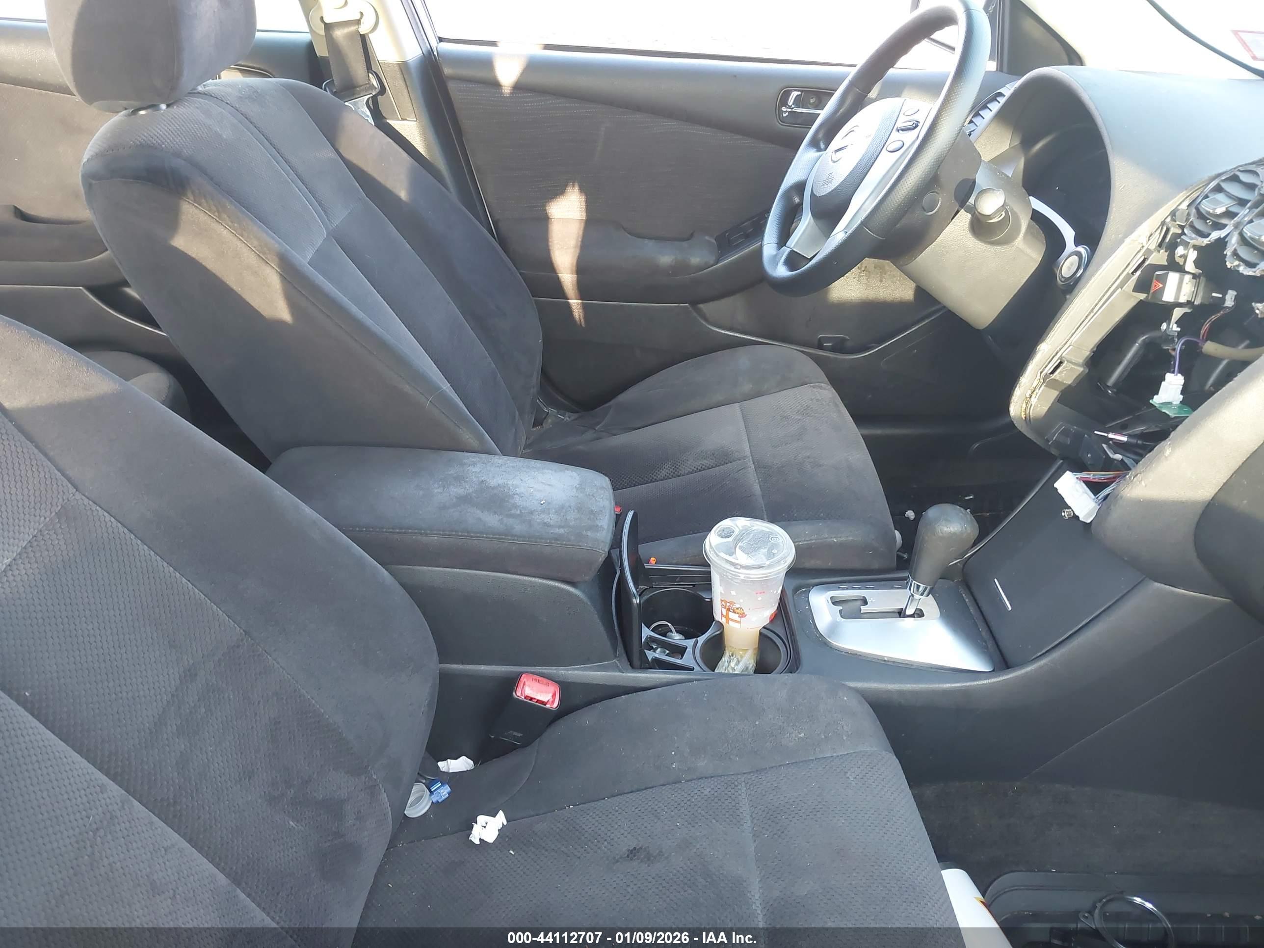 NISSAN ALTIMA image 5