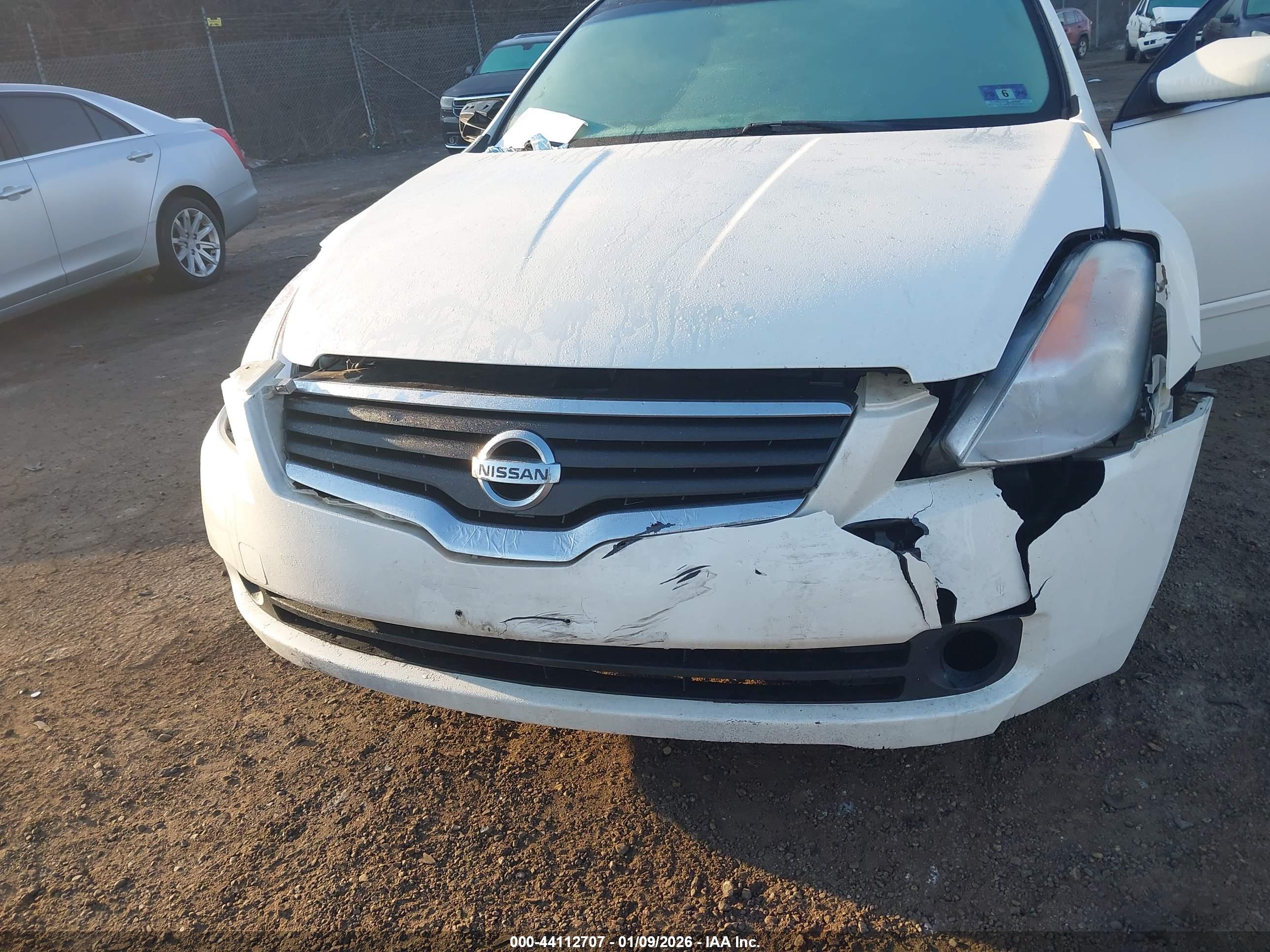 NISSAN ALTIMA image 6