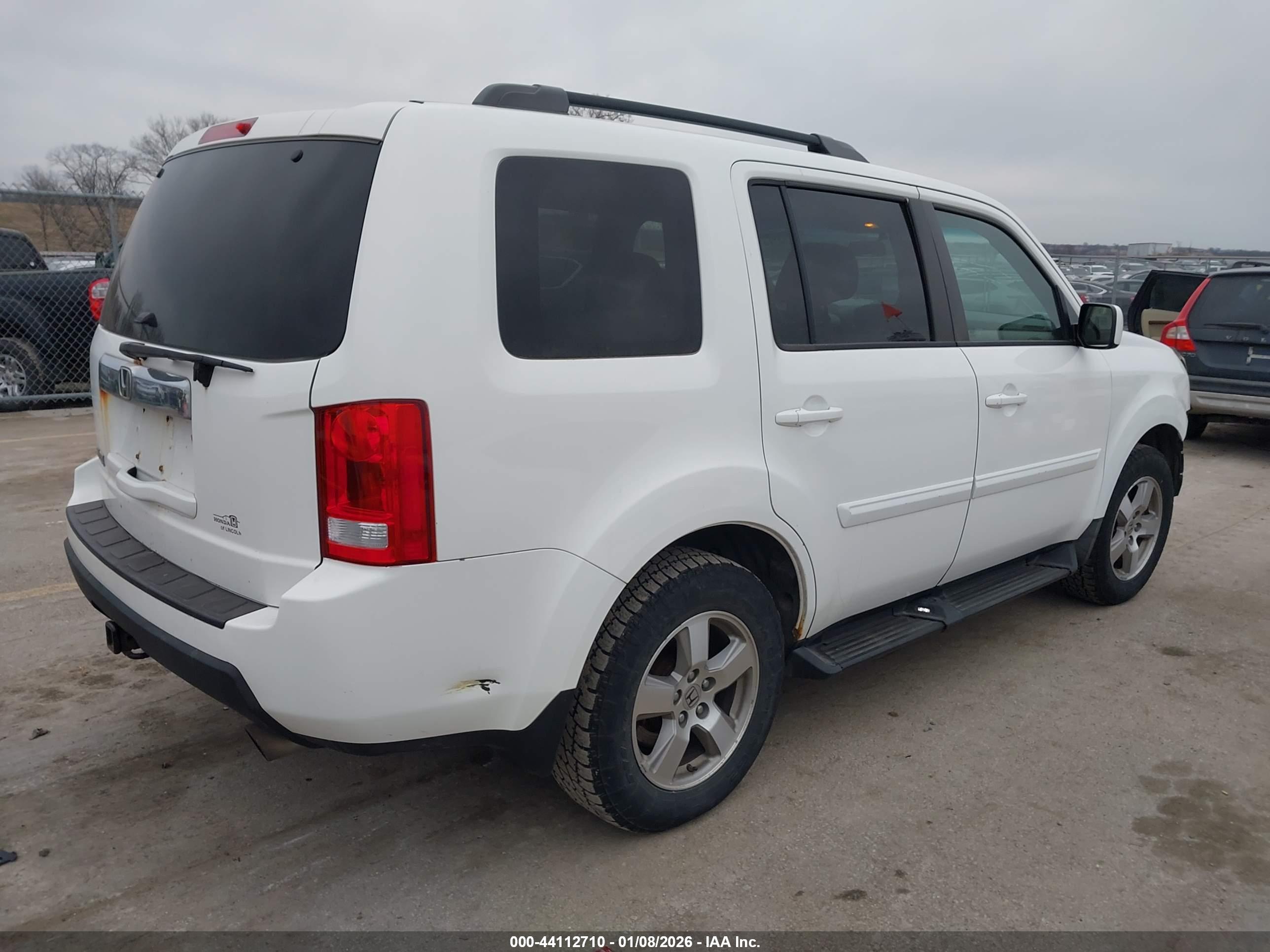 HONDA PILOT image 4