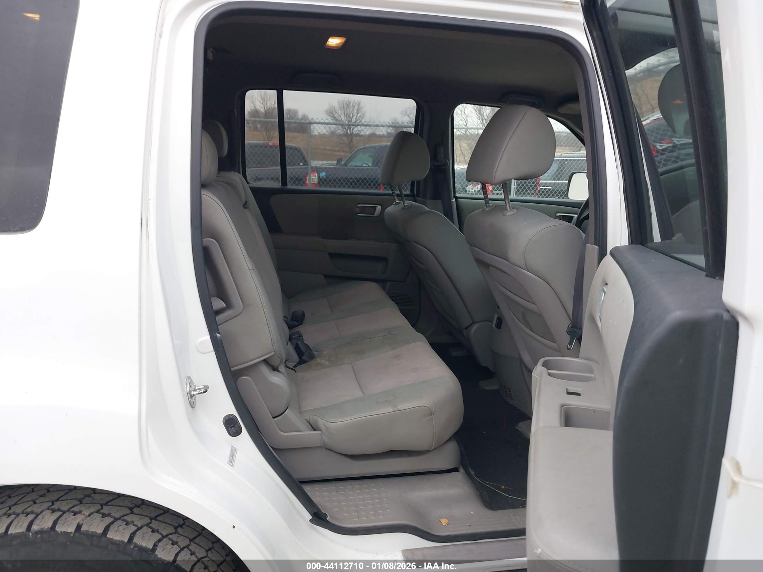 HONDA PILOT image 8