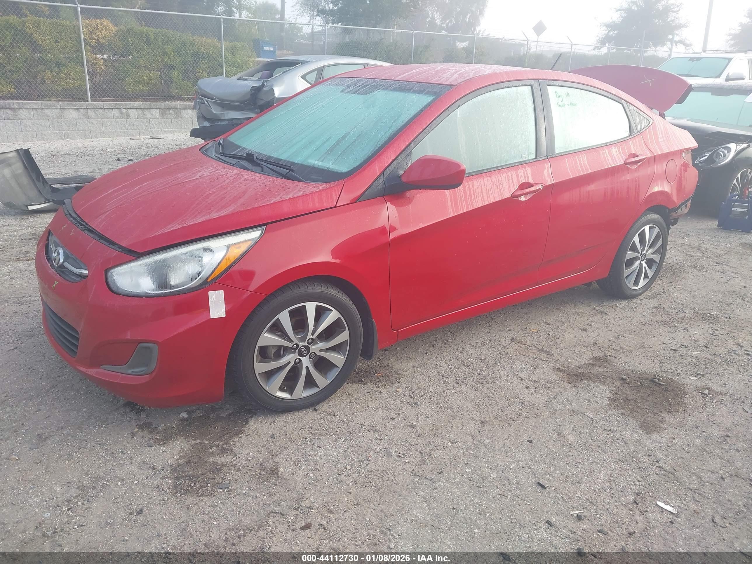 HYUNDAI ACCENT image 2