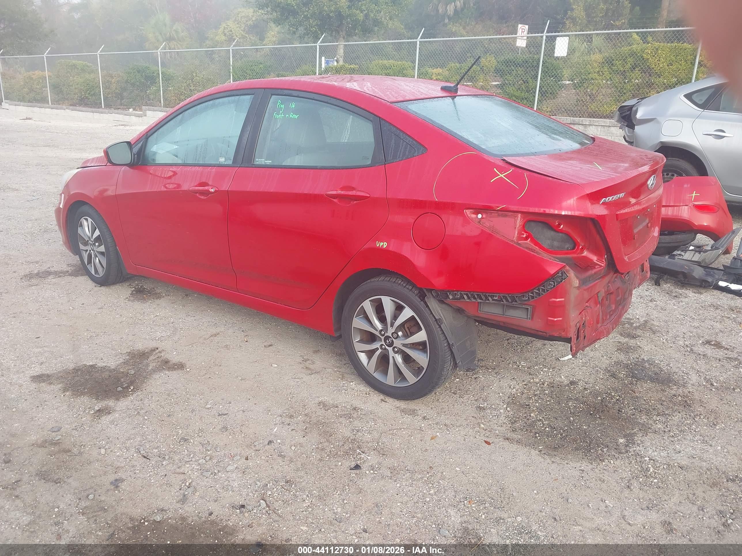 HYUNDAI ACCENT image 3