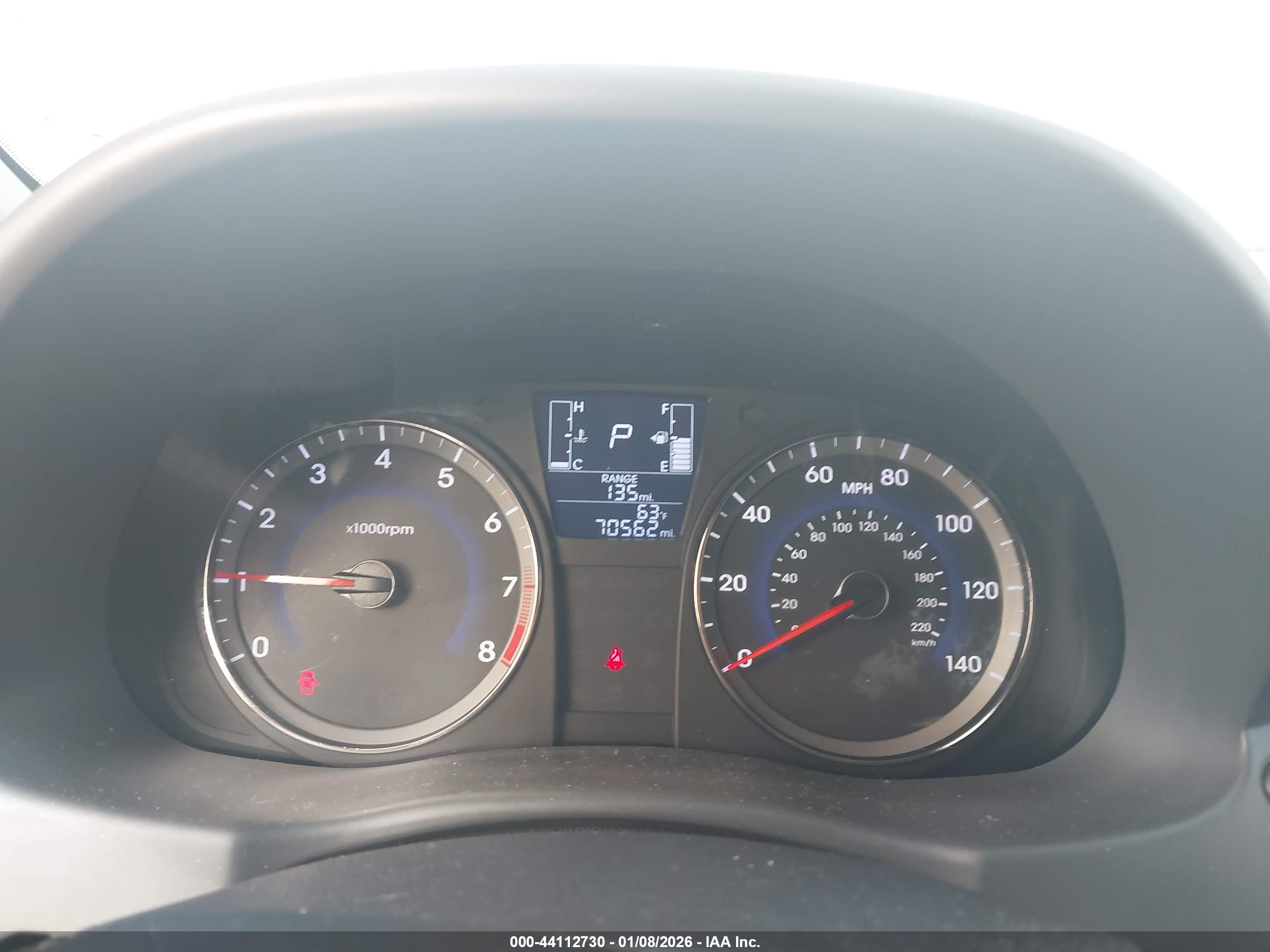 HYUNDAI ACCENT image 7