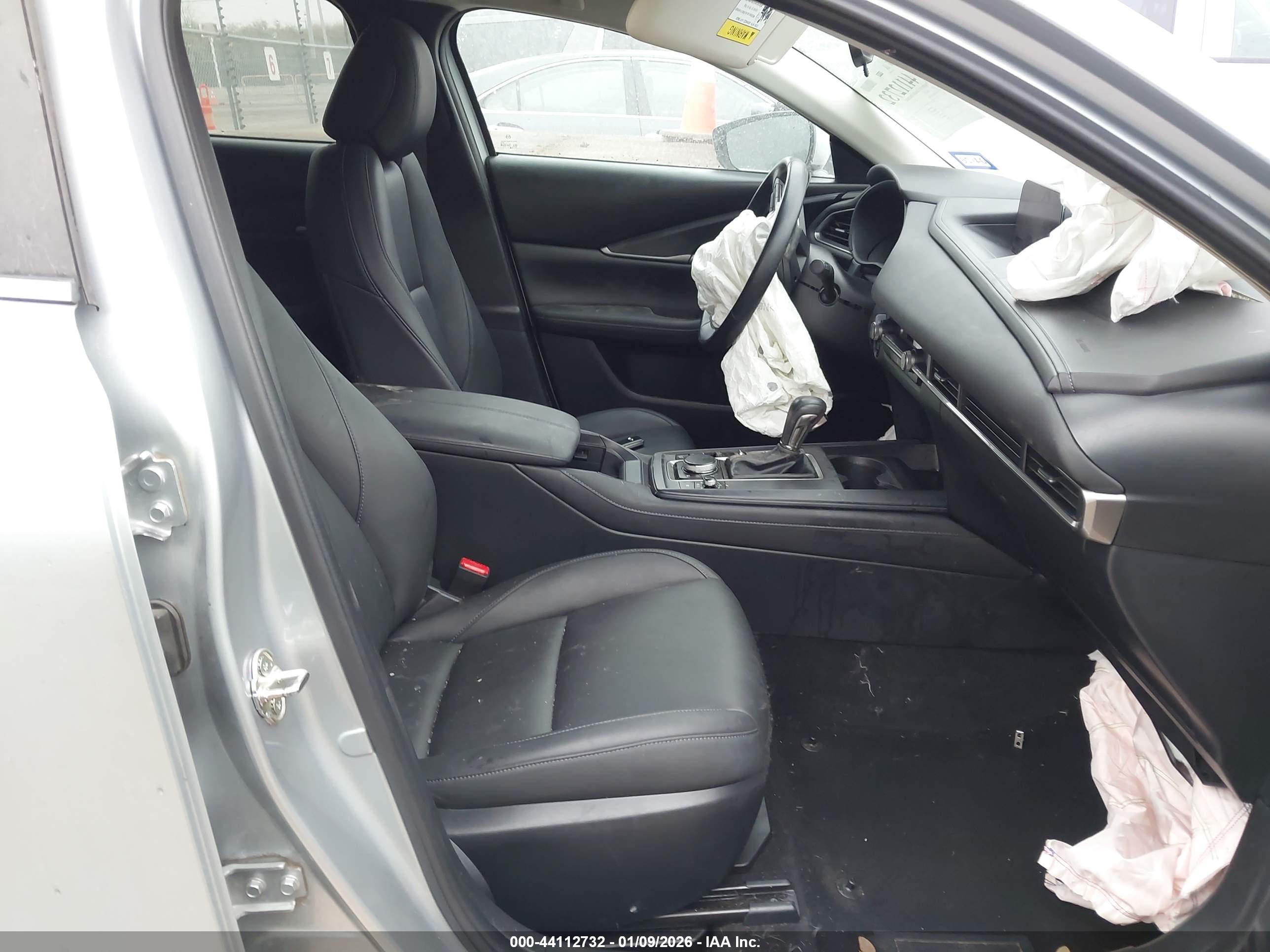 MAZDA CX-30 image 5