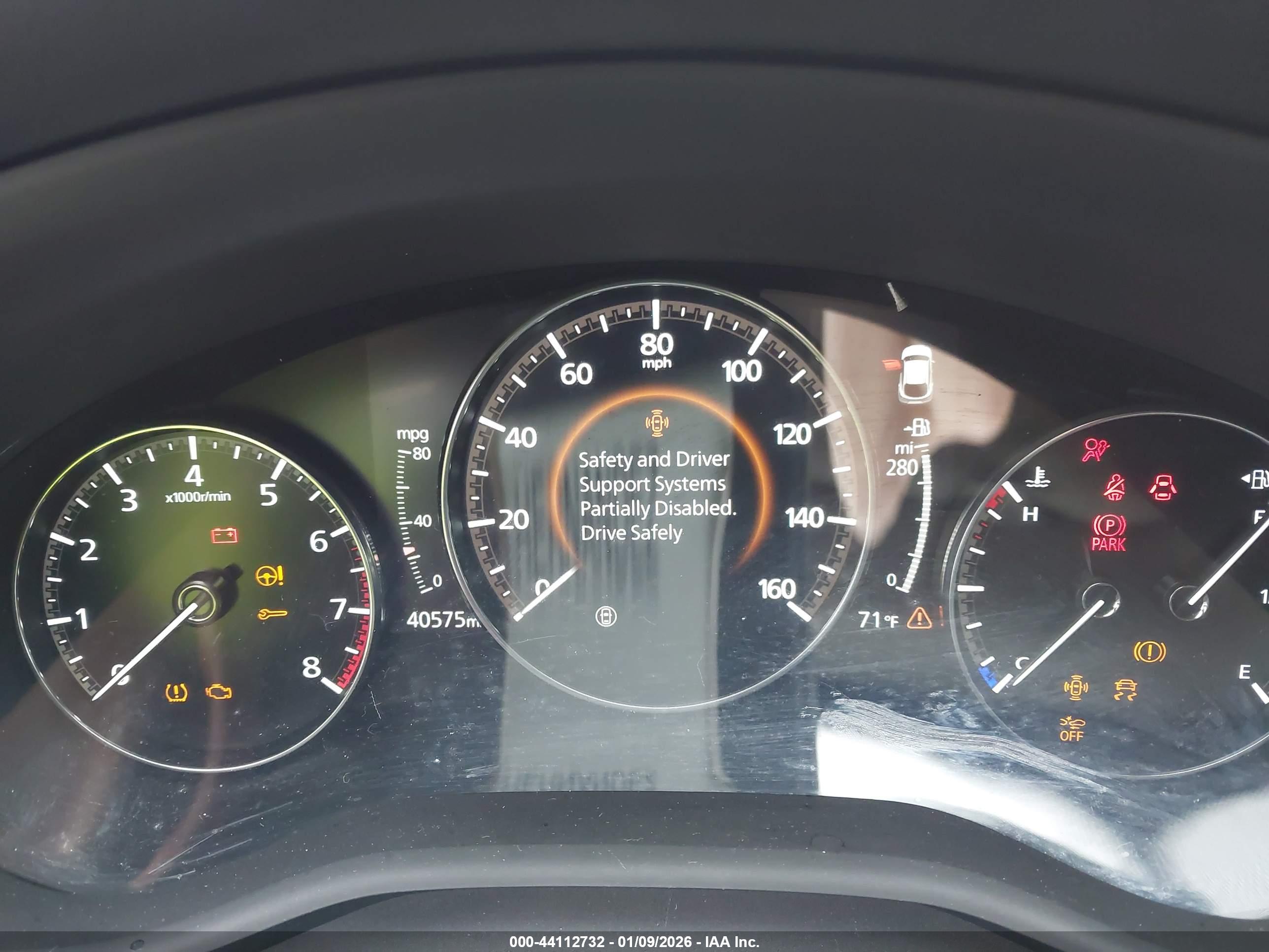 MAZDA CX-30 image 7